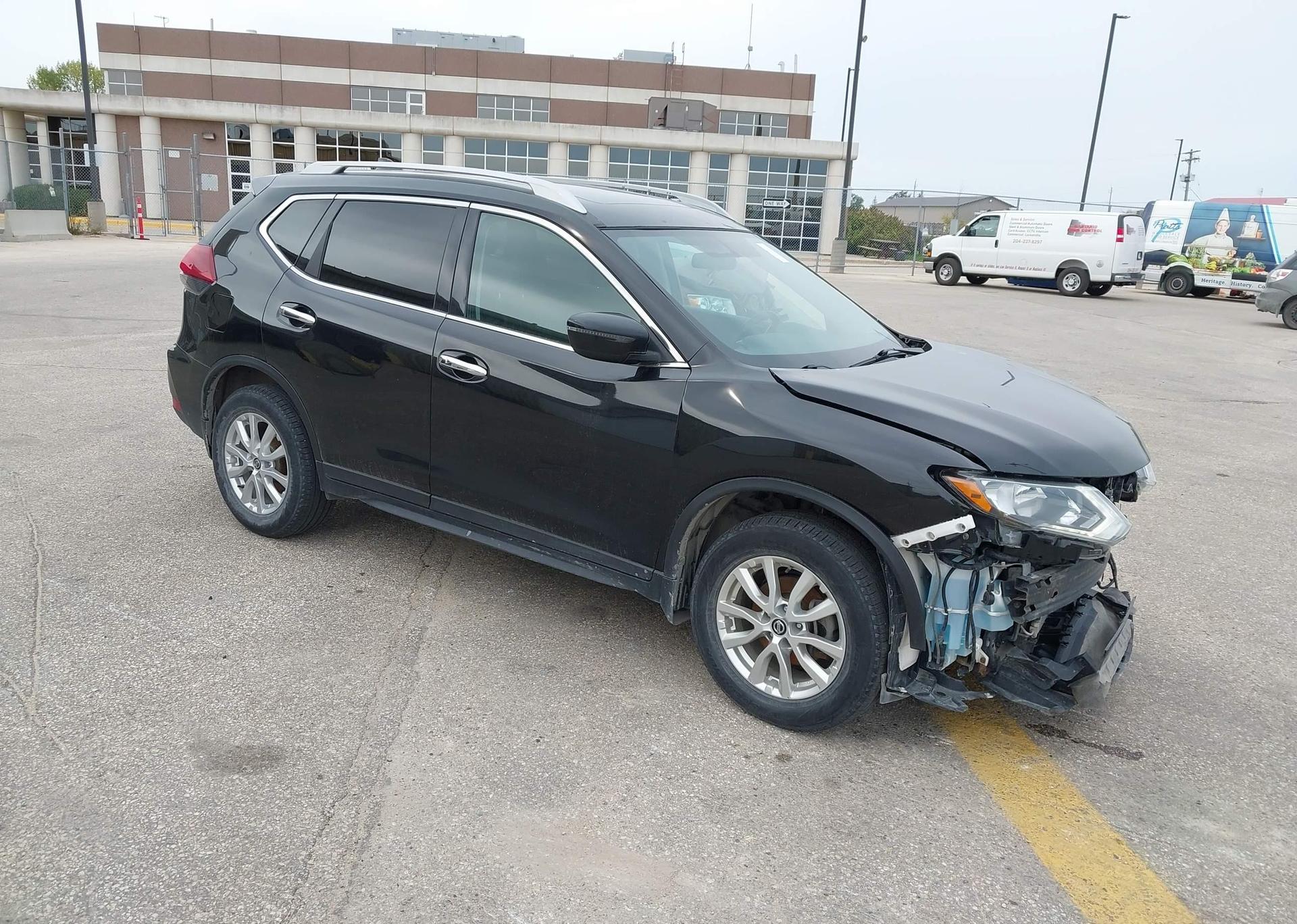 2018 NISSAN ROGUE SV
