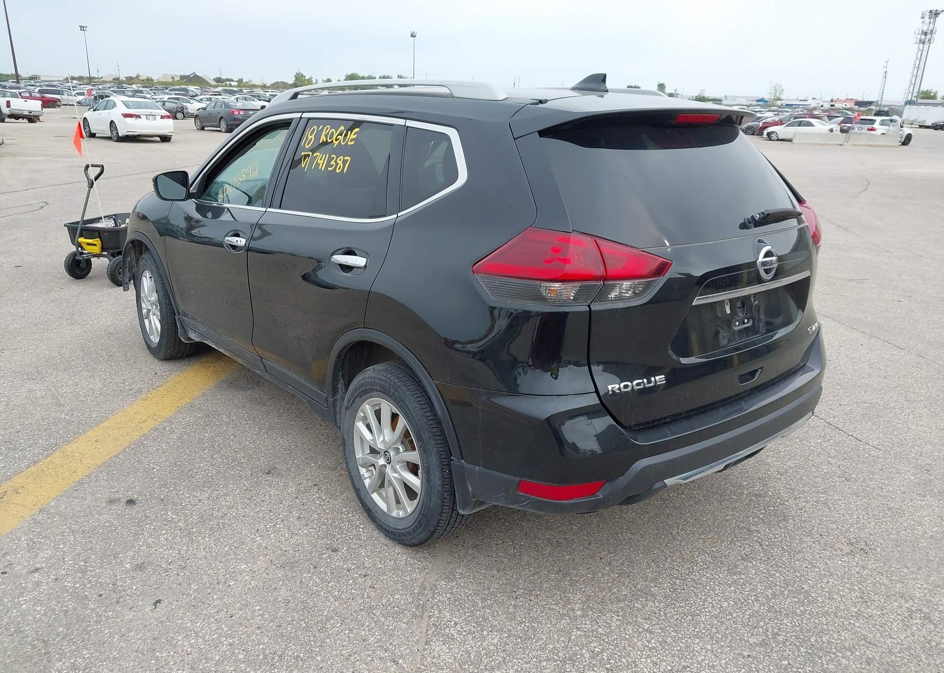 2018 NISSAN ROGUE SV