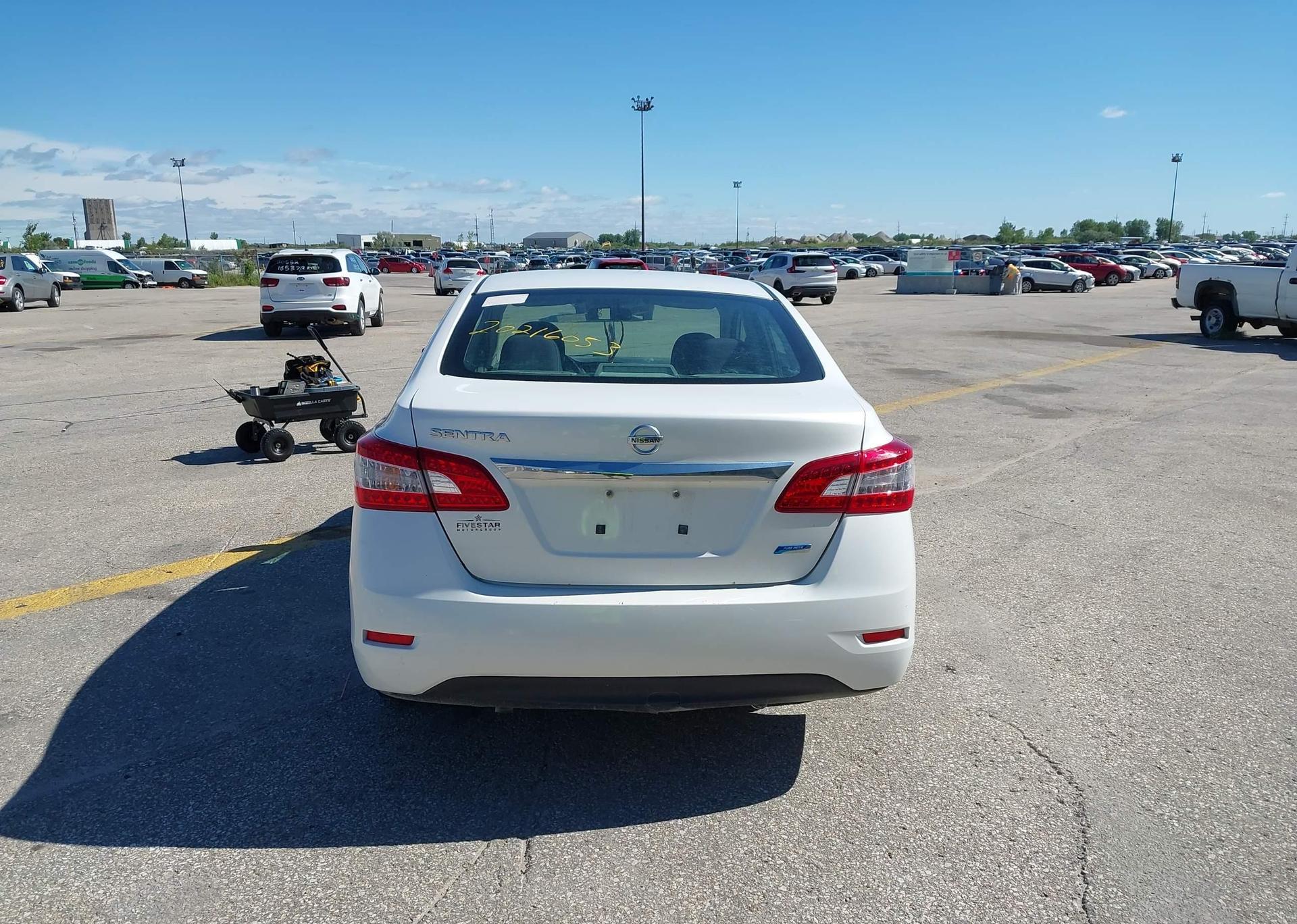 2015 NISSAN SENTRA 1.8 S