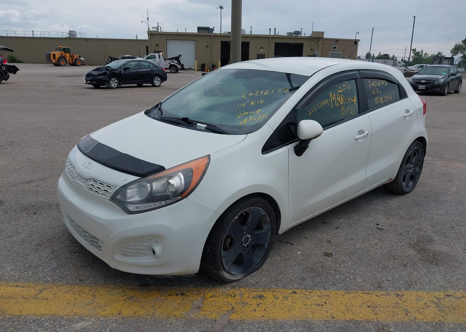 2014 KIA RIO5 SX