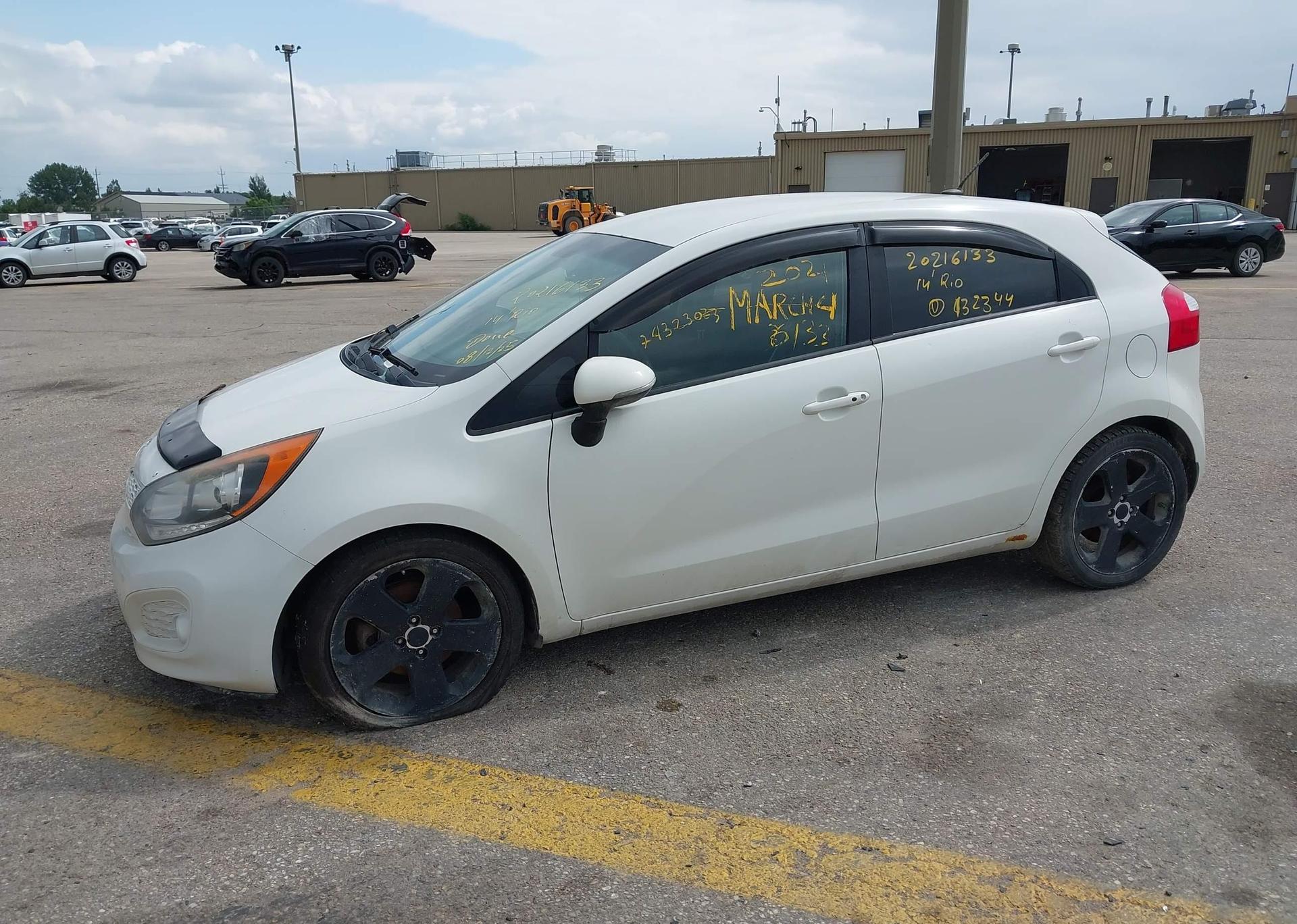 2014 KIA RIO5 SX