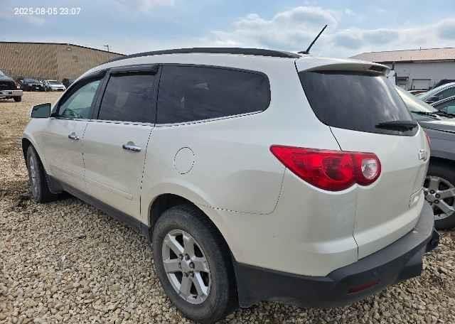 2011 CHEVROLET TRAVERSE LT