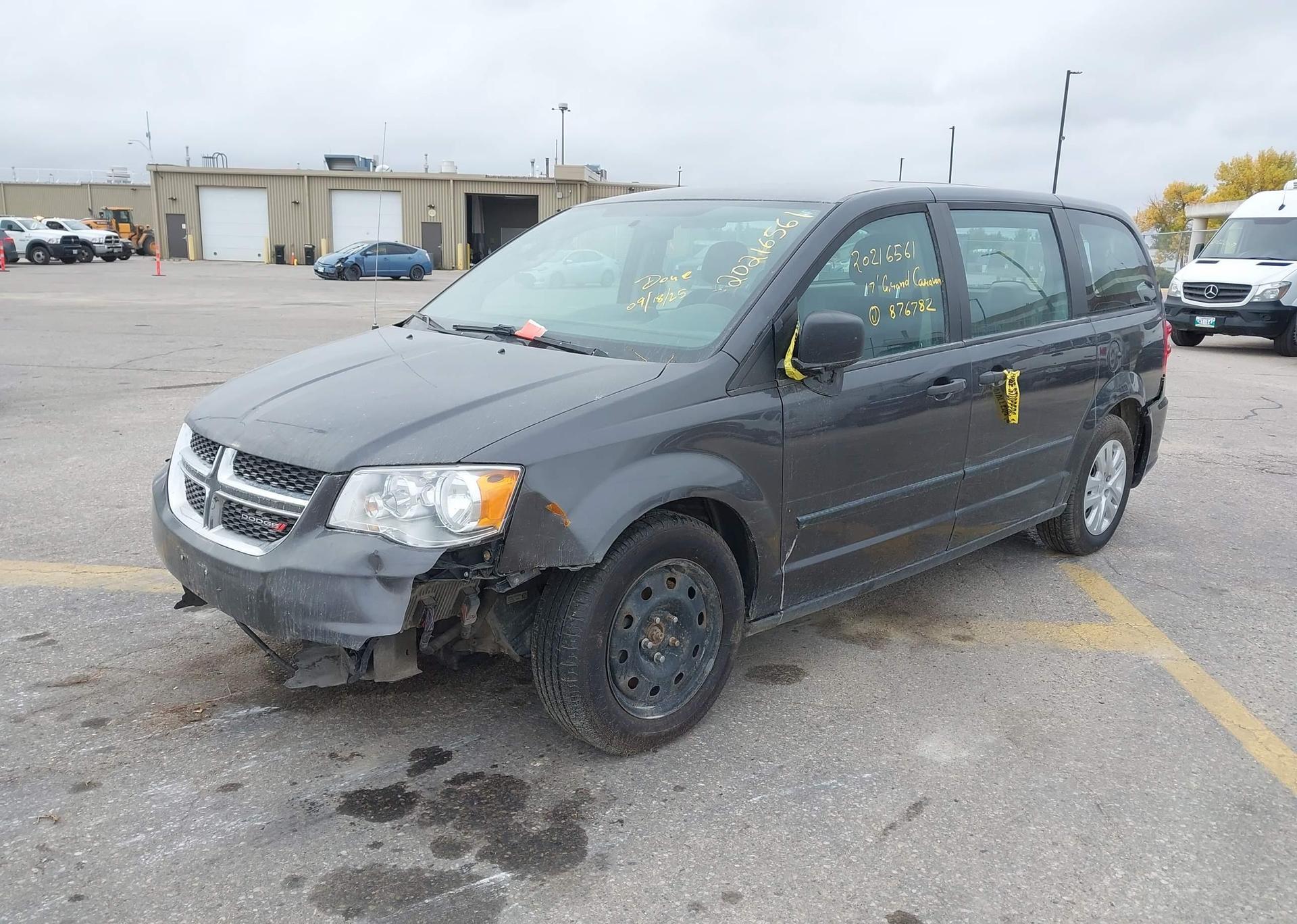 2017 DODGE GRAND CARAVAN SE