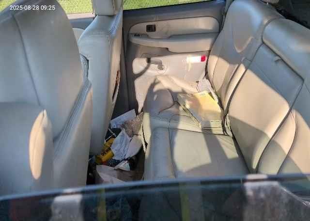 2002 GMC YUKON SLE