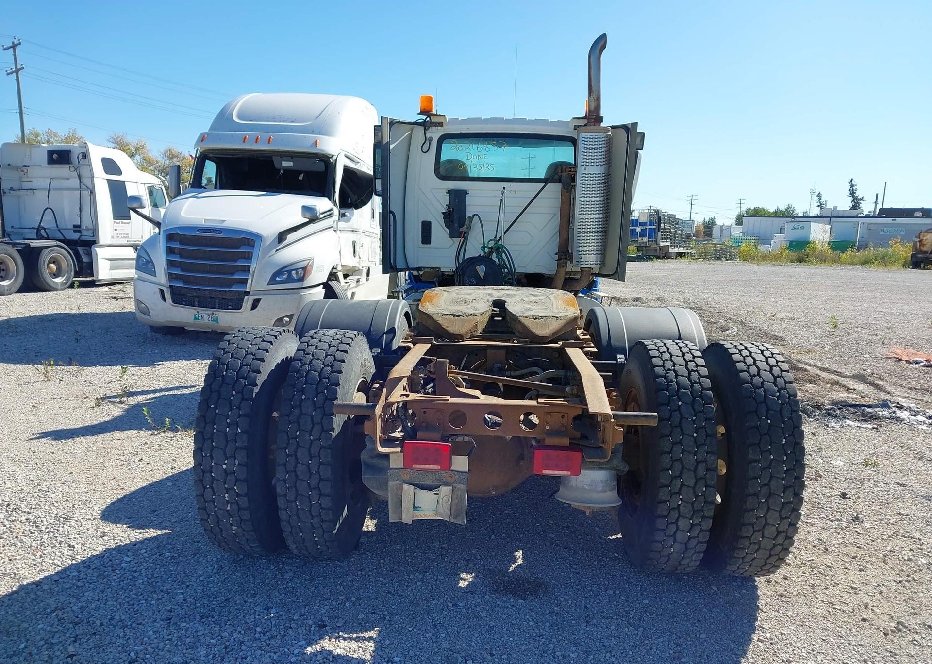 2011 INTERNATIONAL ProStar