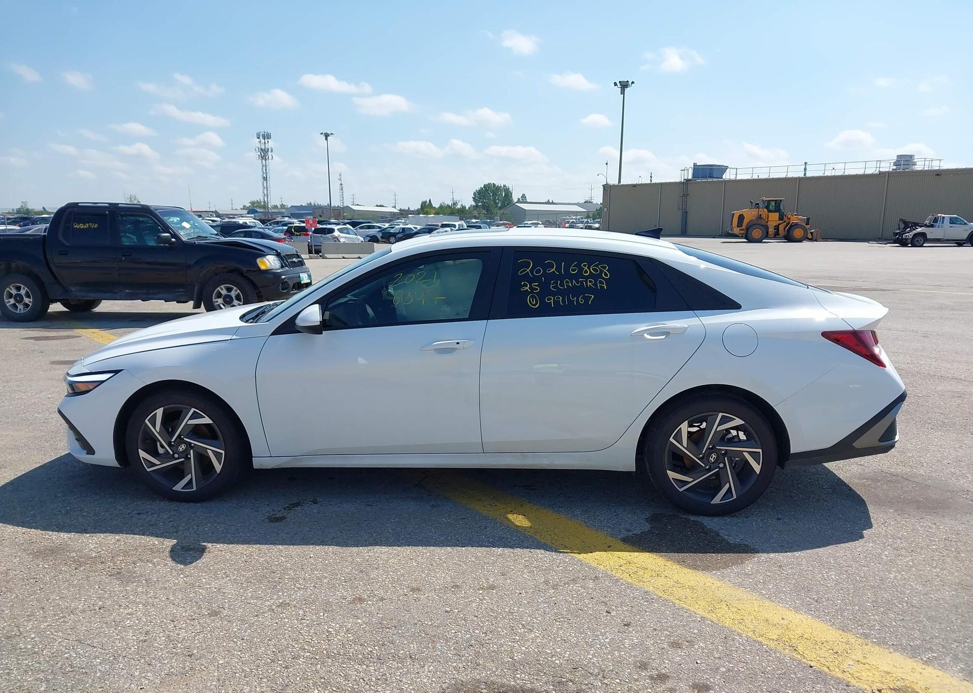 2025 HYUNDAI ELANTRA PREFERRED