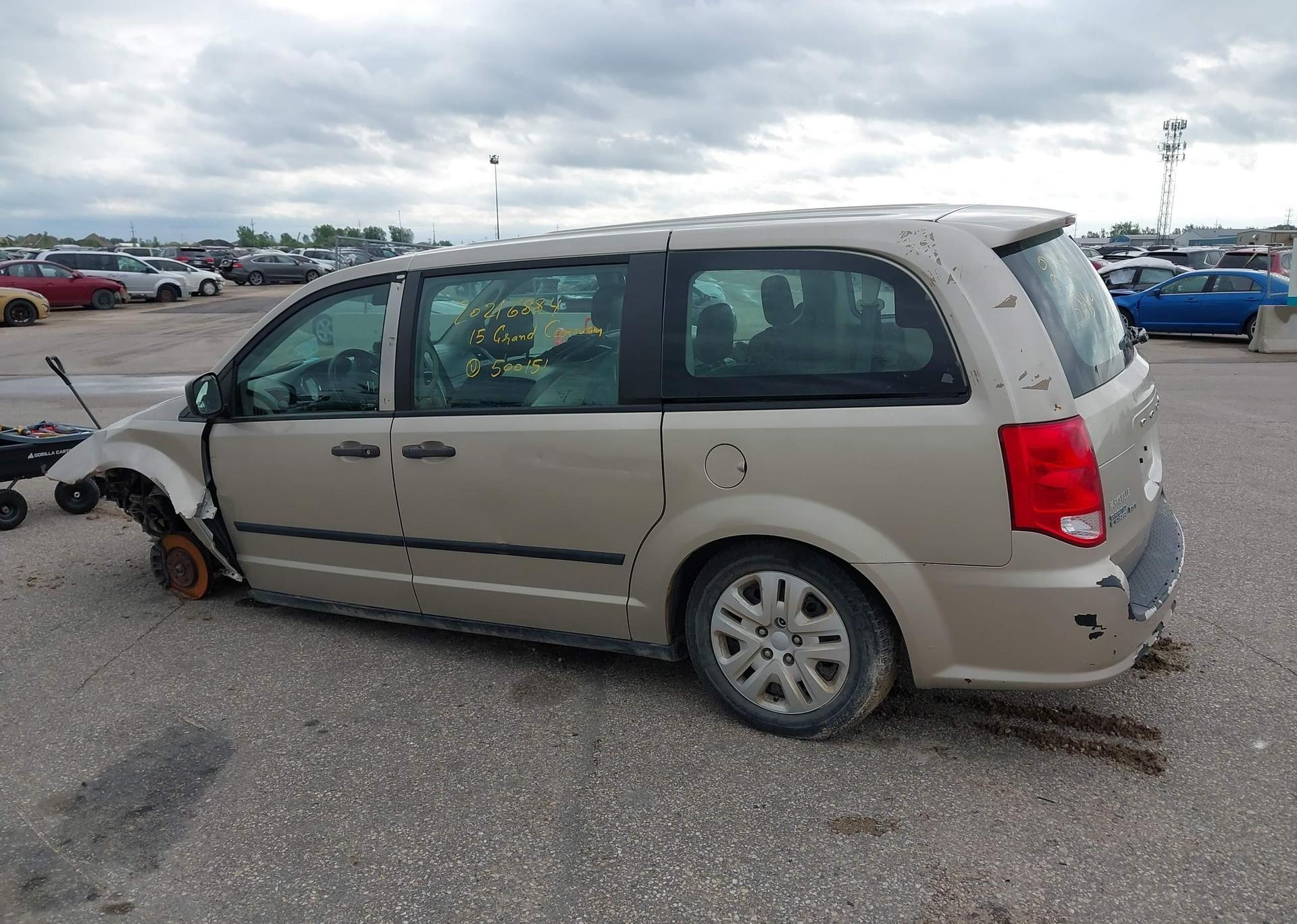 2015 DODGE GRAND CARAVAN SE