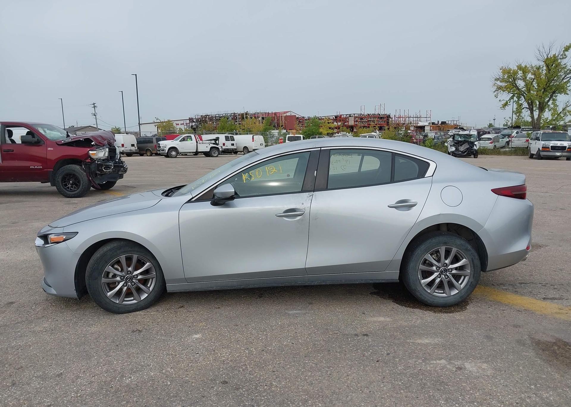 2019 MAZDA MAZDA3 GS