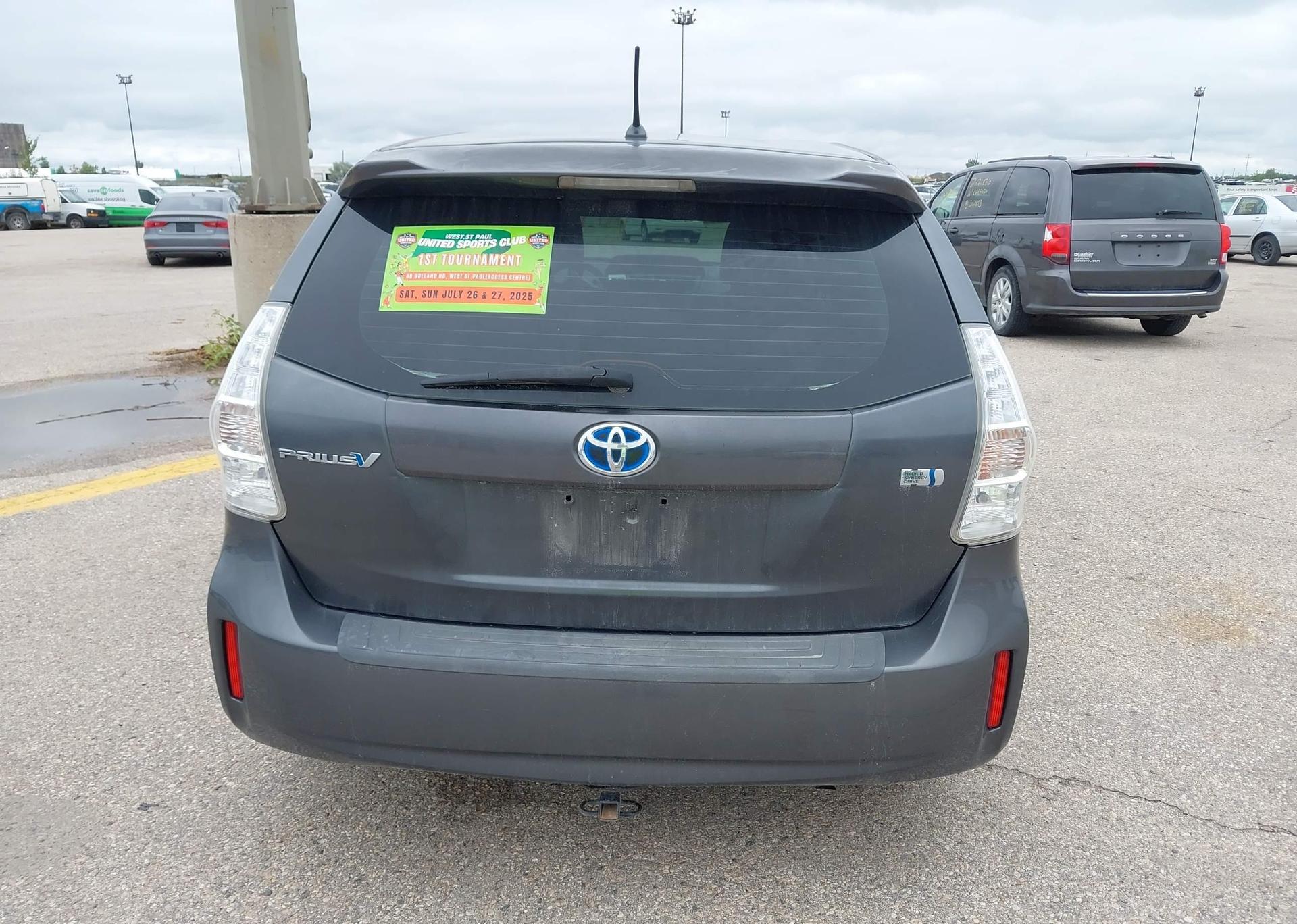 2012 TOYOTA PRIUS V