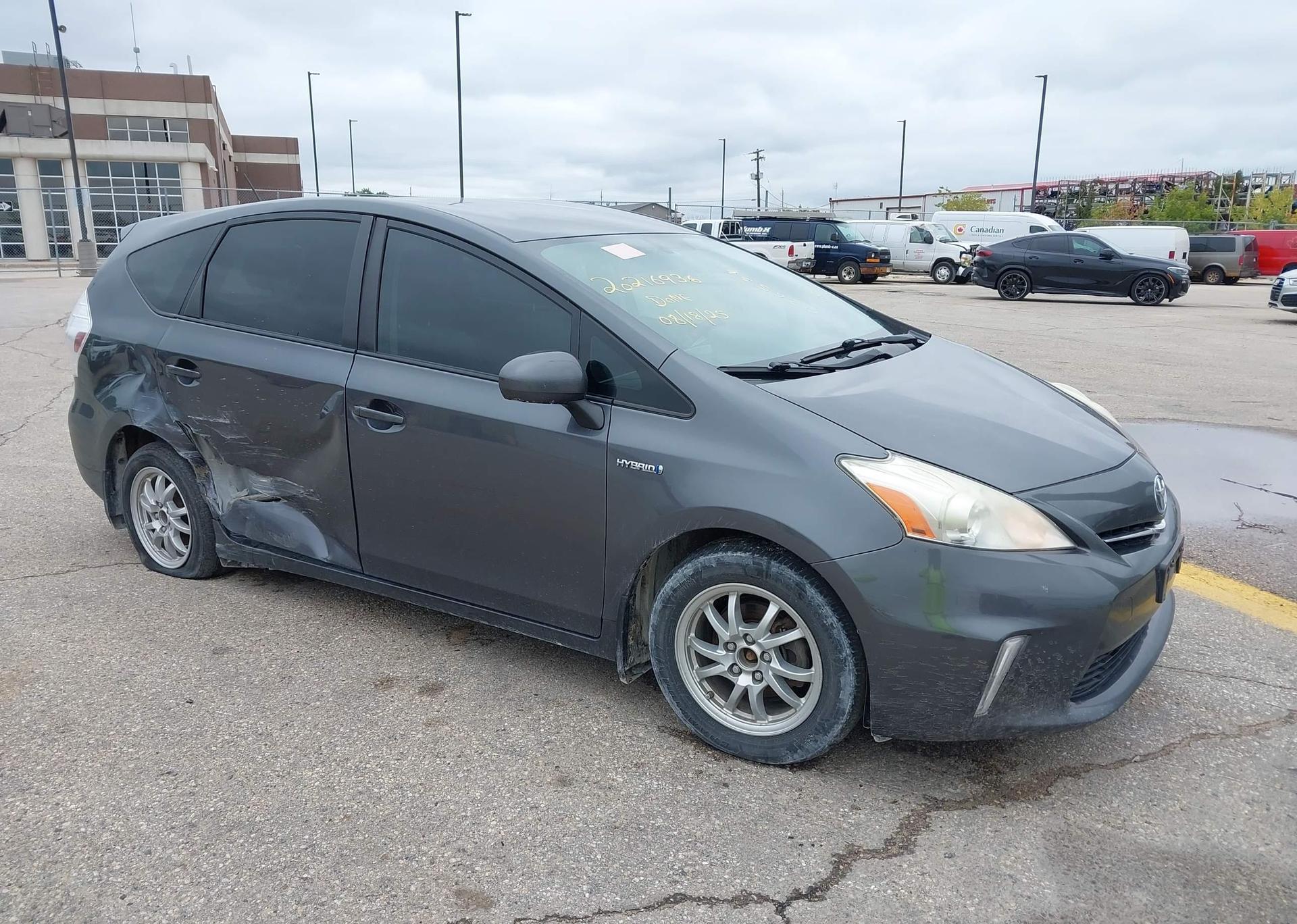 2012 TOYOTA PRIUS V