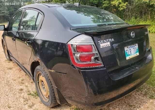 2010 NISSAN SENTRA SE-R
