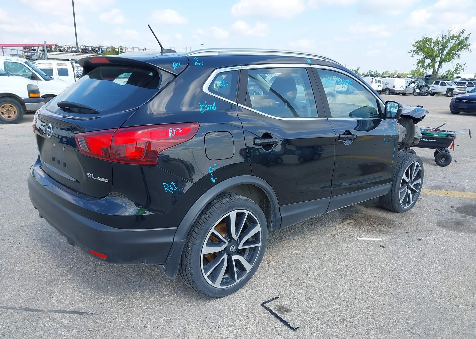 2018 NISSAN QASHQAI SL