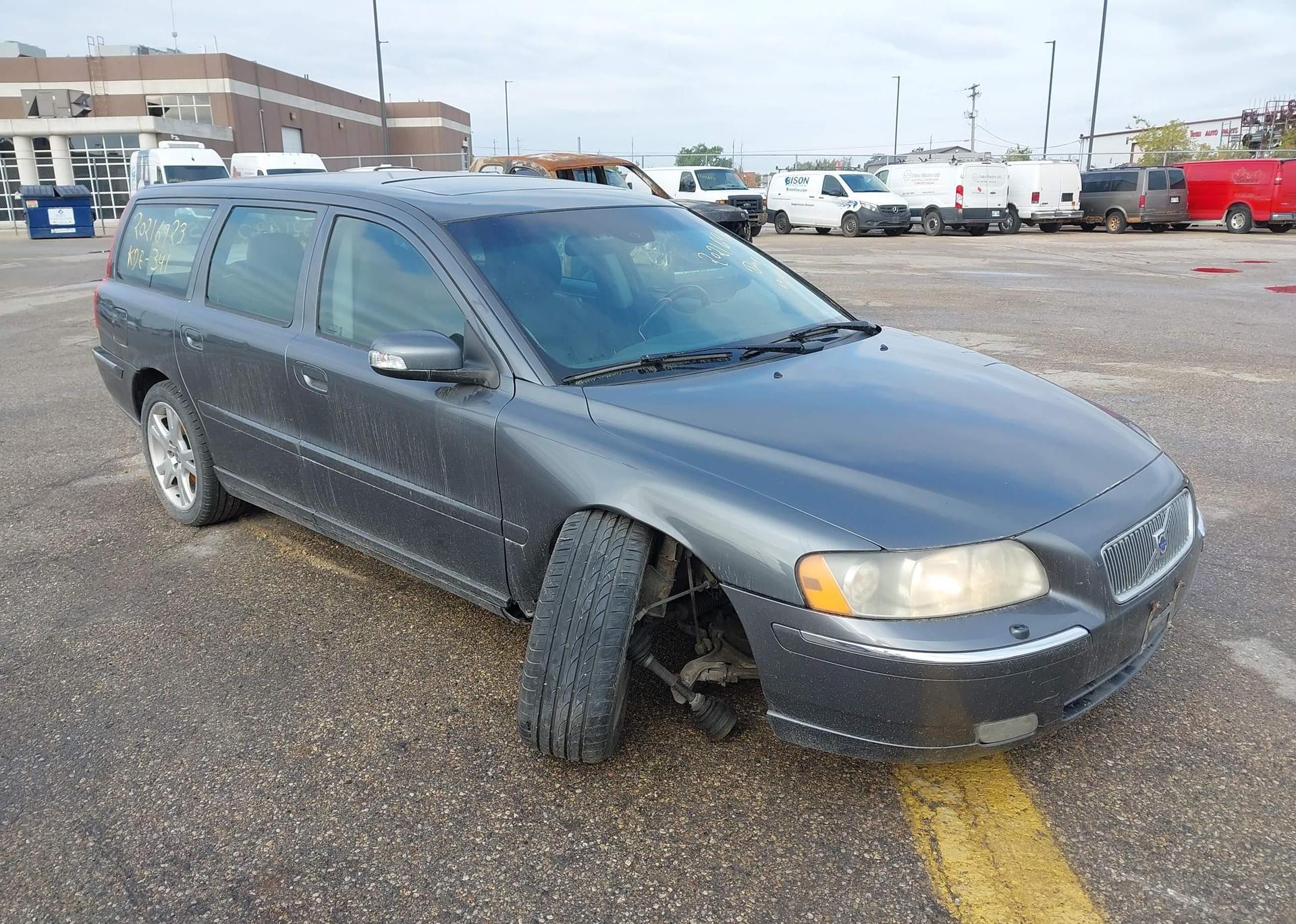 2007 VOLVO V70 2.5T TITANIUM