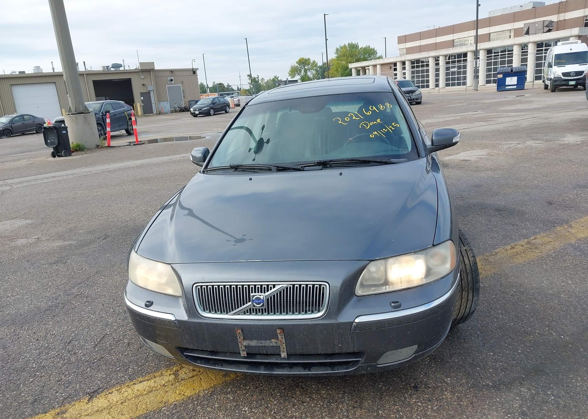 2007 VOLVO V70 2.5T TITANIUM