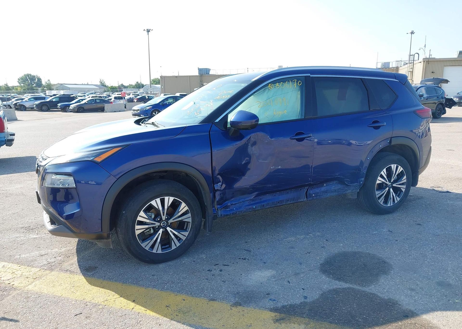 2021 NISSAN ROGUE SV
