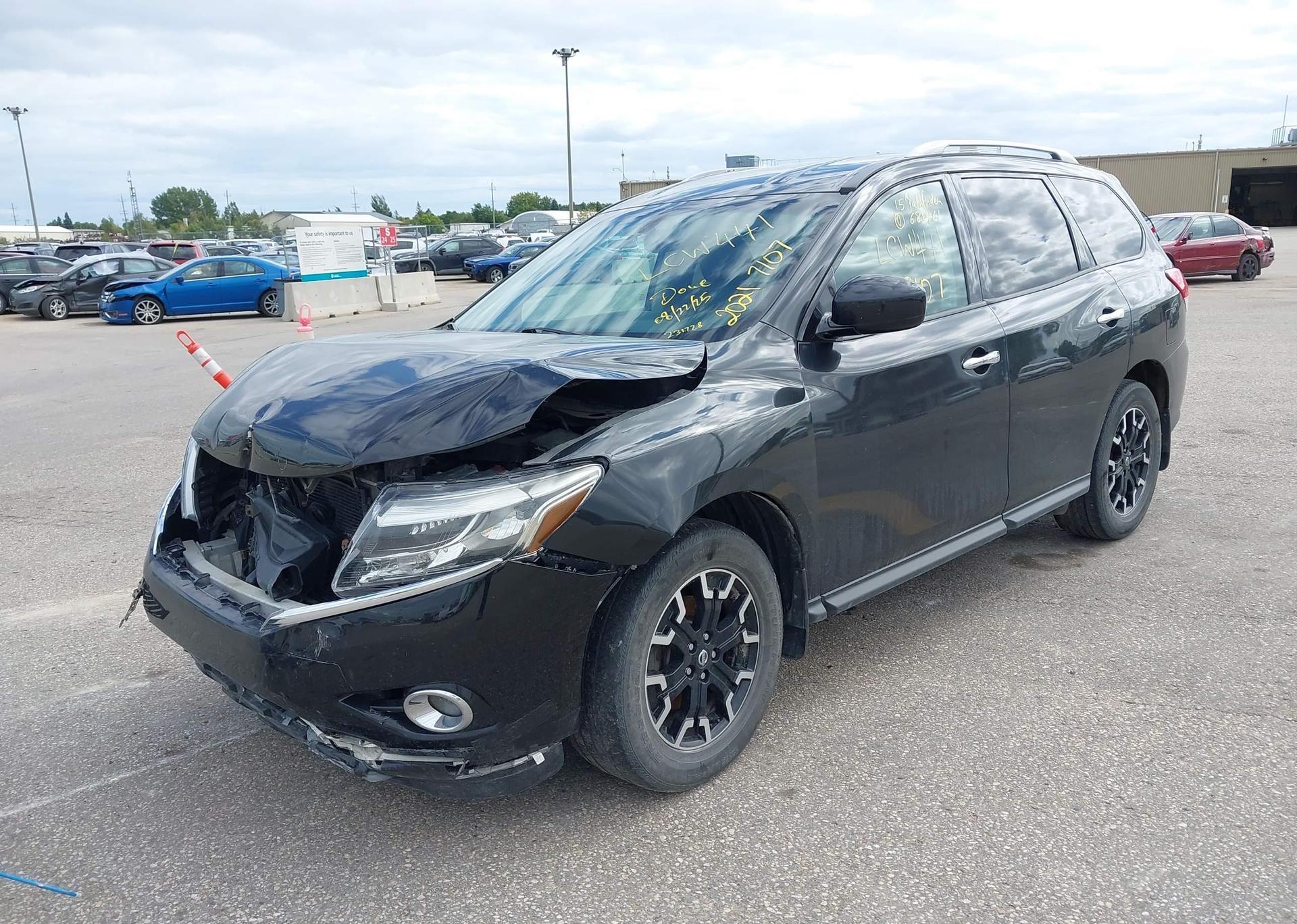 2015 NISSAN PATHFINDER S