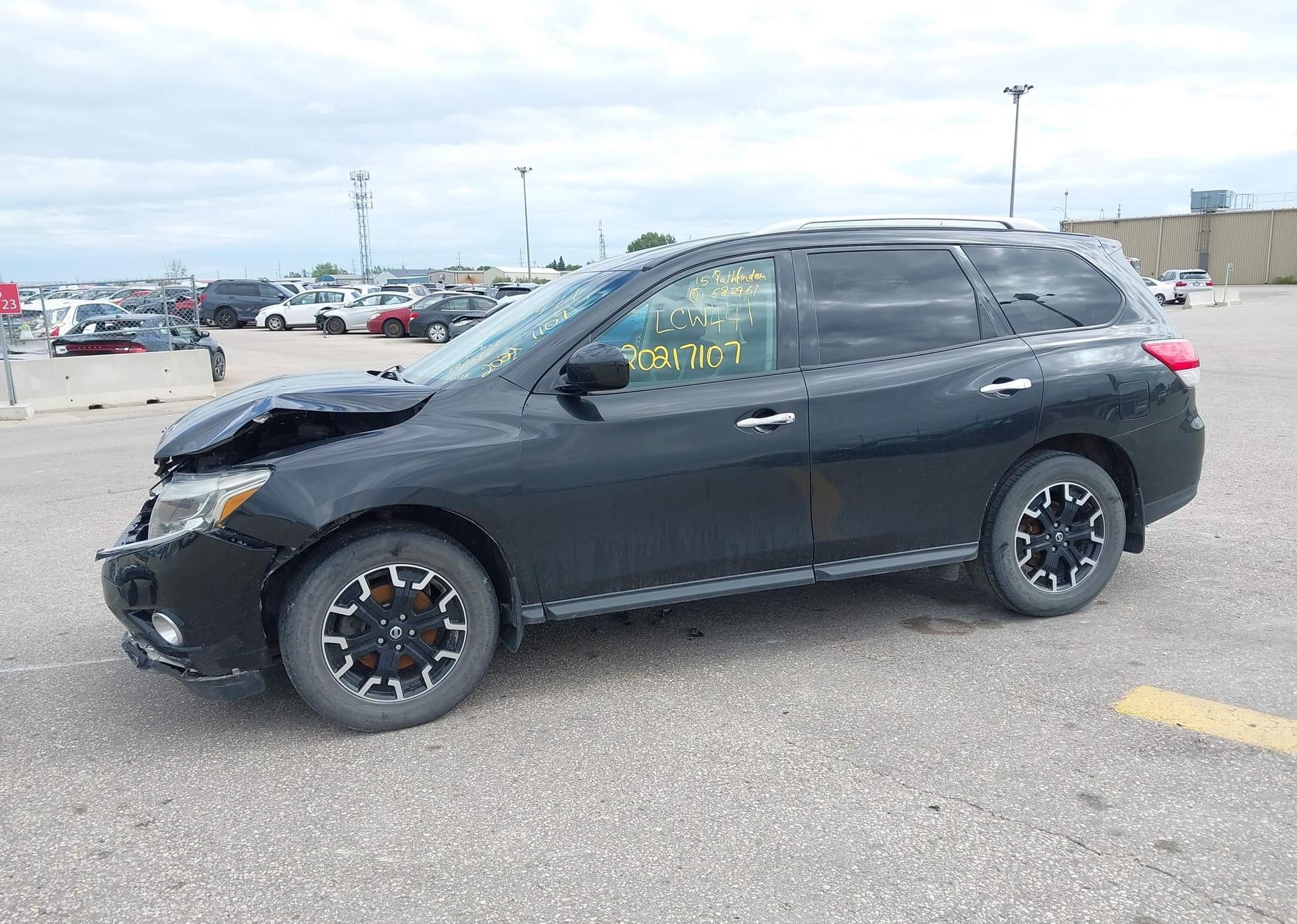 2015 NISSAN PATHFINDER S