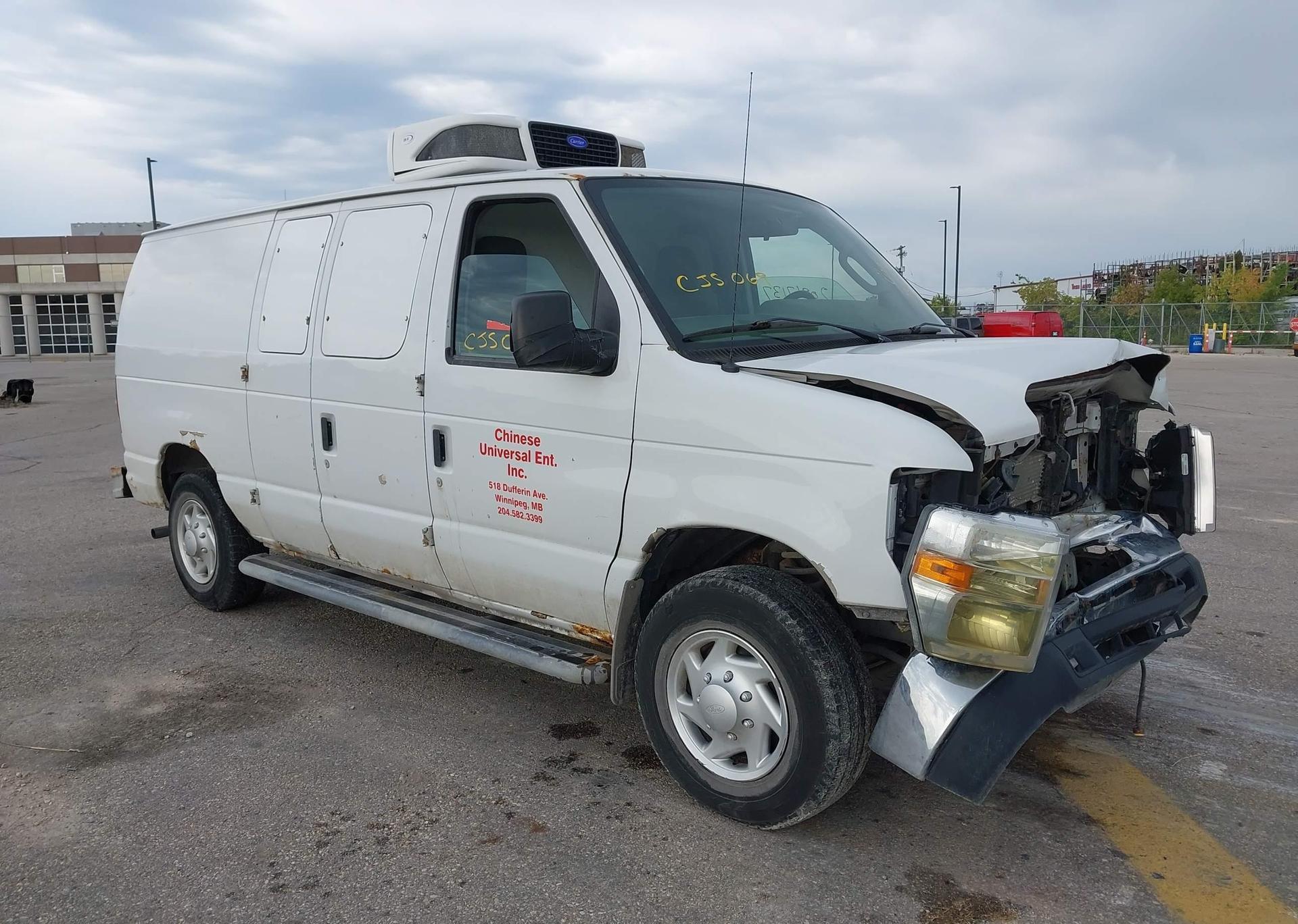 2013 FORD E250 ECONOLINE CARGO