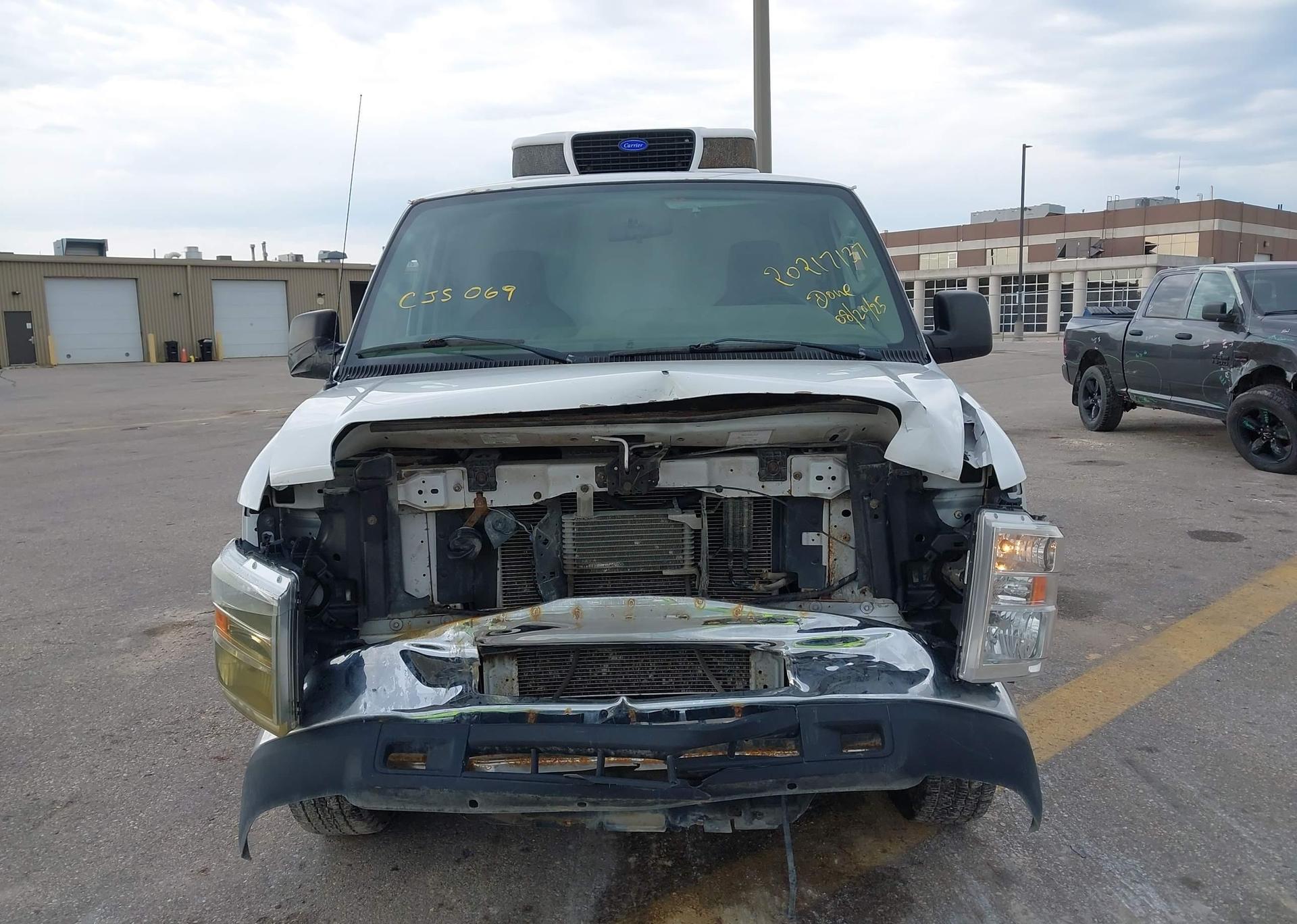2013 FORD E250 ECONOLINE CARGO