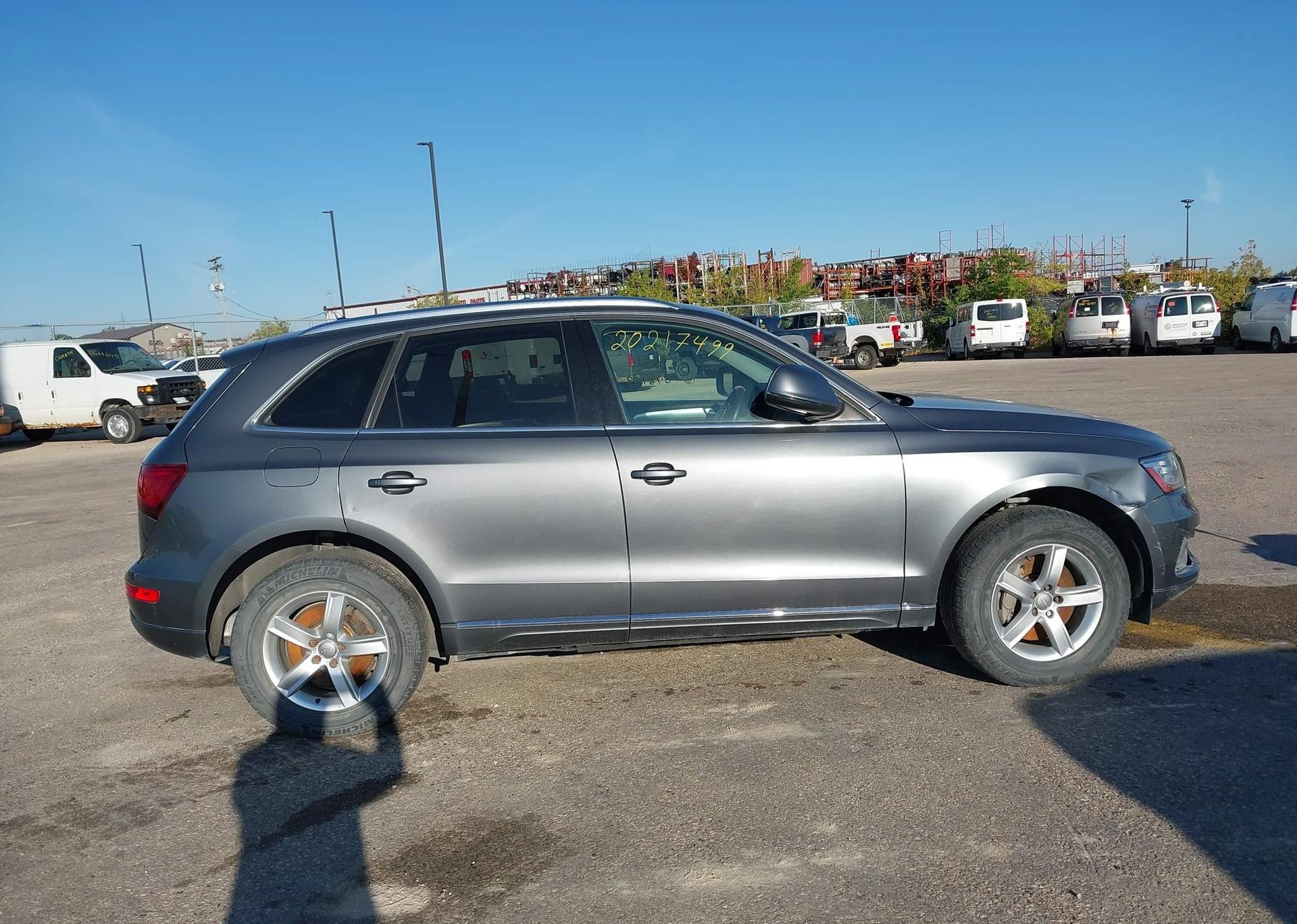 2013 AUDI Q5 V6