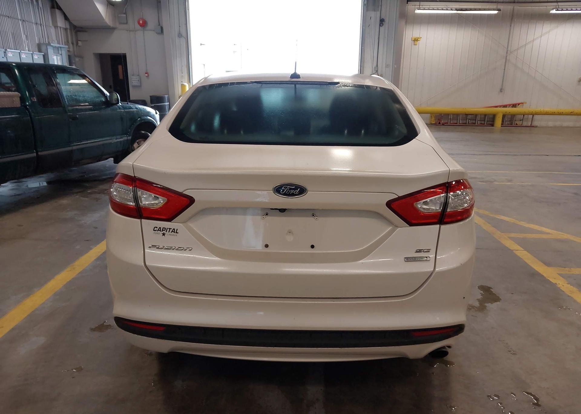 2016 FORD FUSION SE