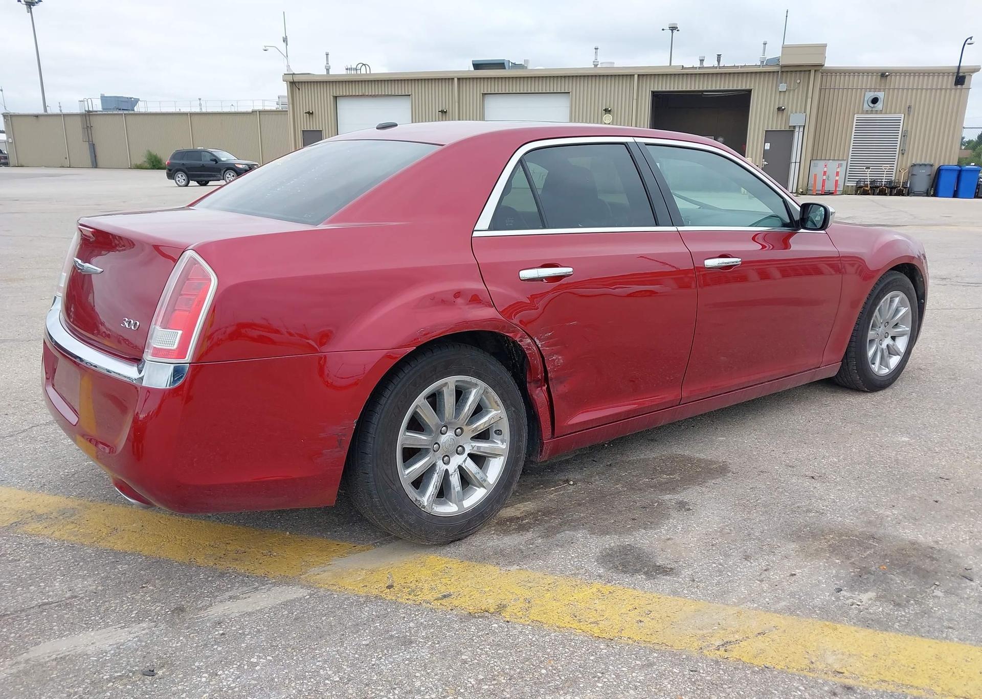 2012 CHRYSLER 300 S