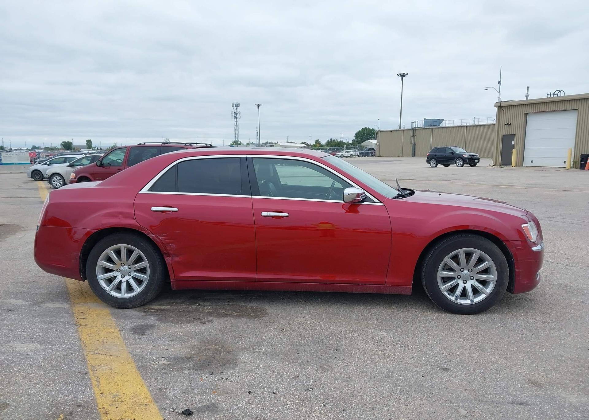 2012 CHRYSLER 300 S
