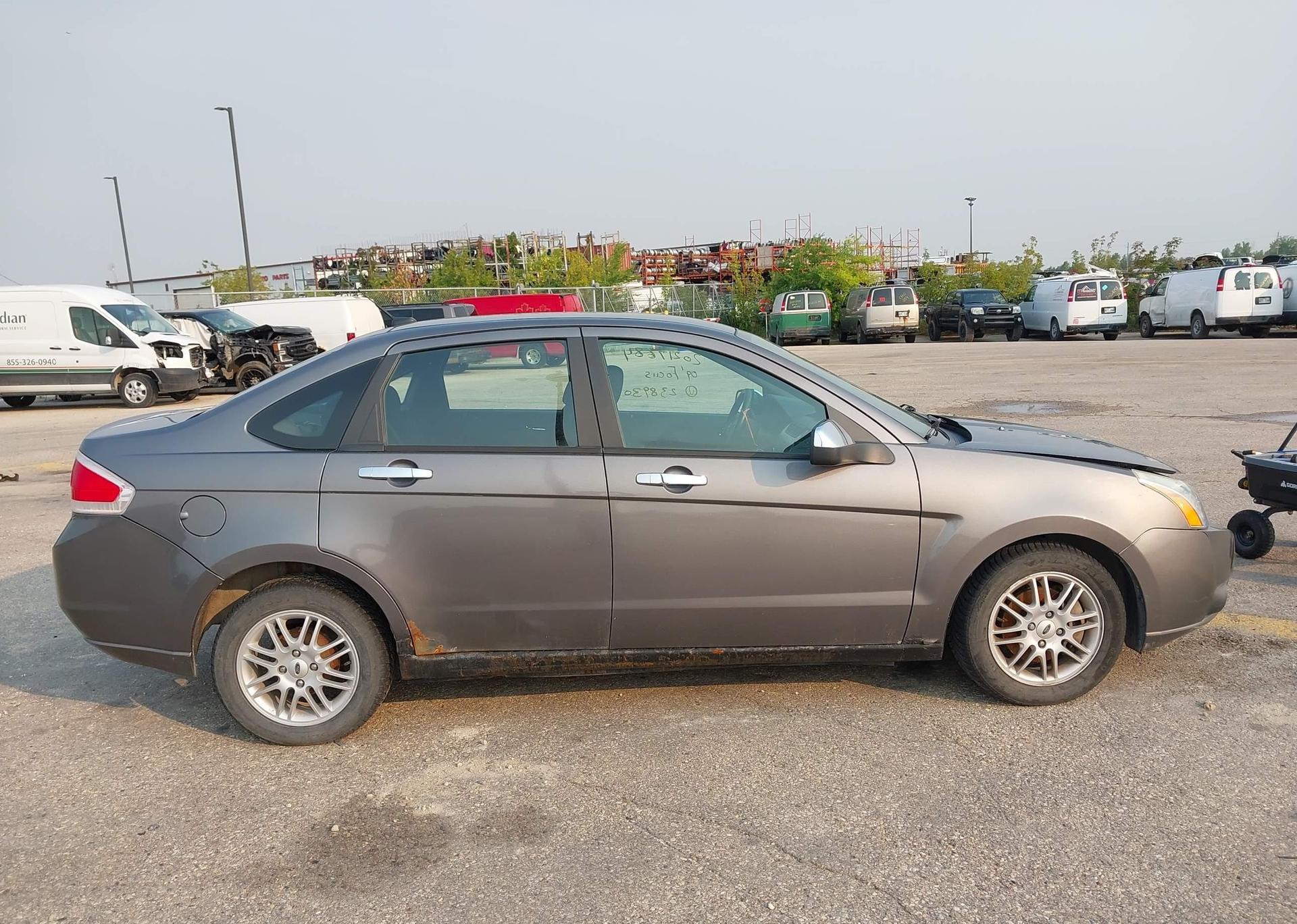 2009 FORD FOCUS SE