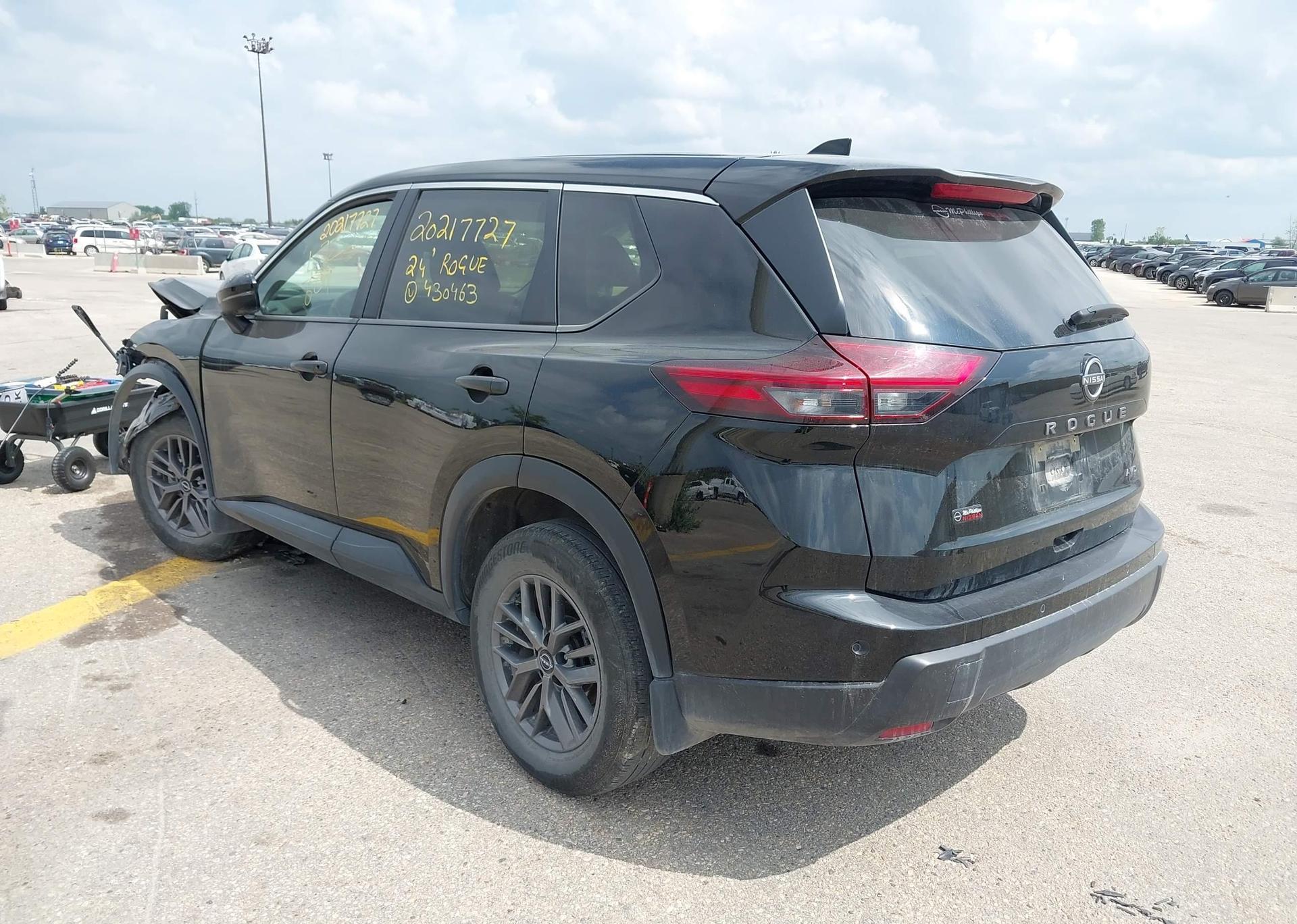 2024 NISSAN ROGUE S