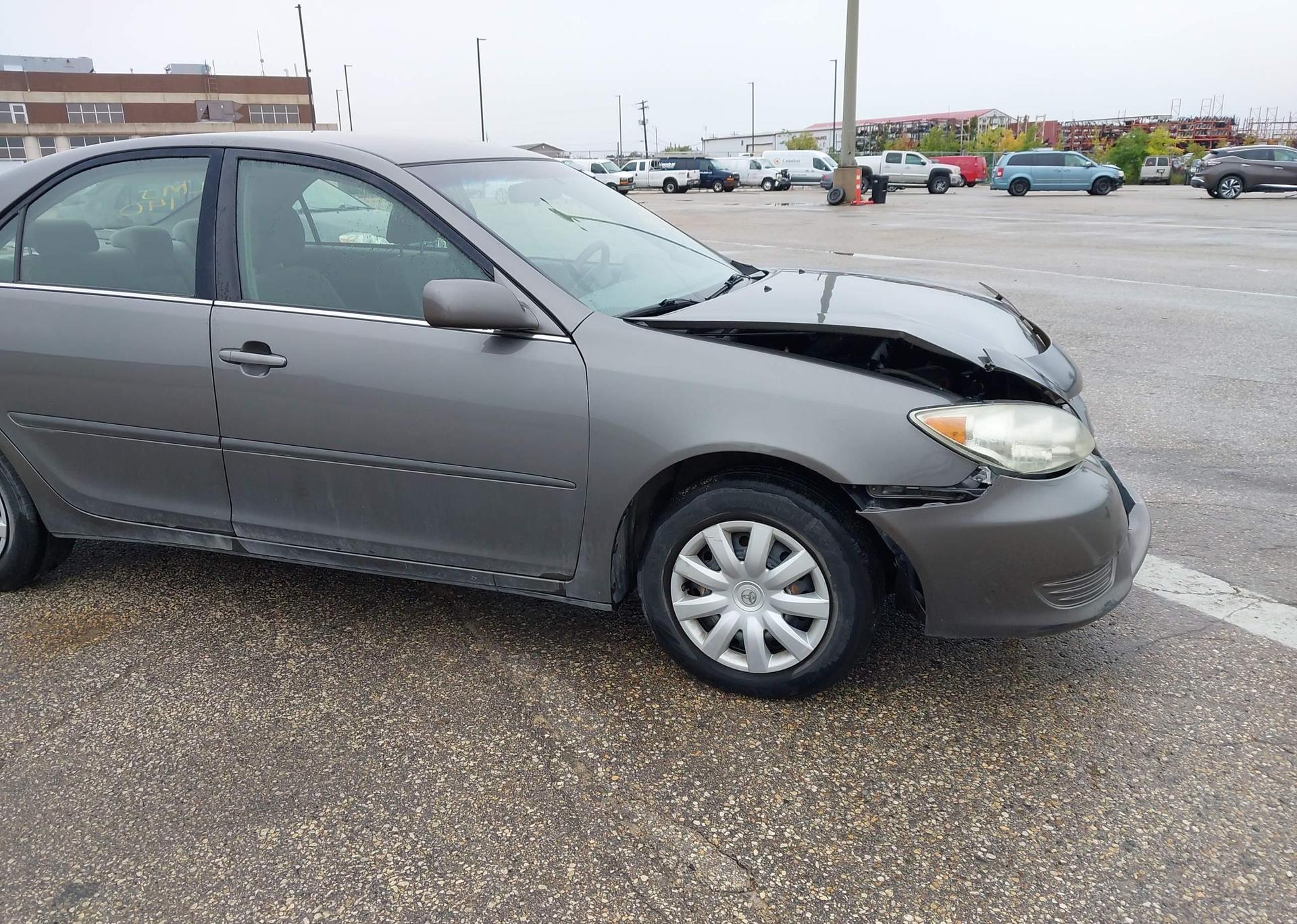 2005 TOYOTA CAMRY LE