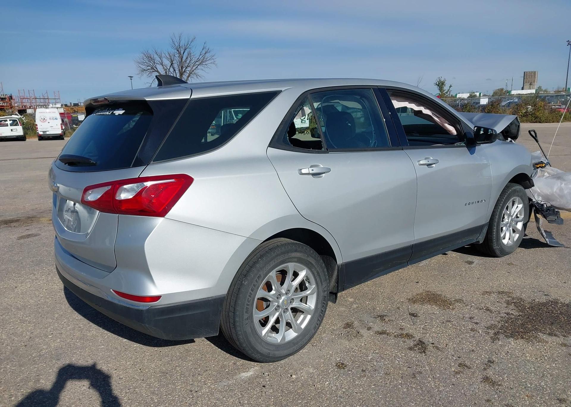 2018 CHEVROLET EQUINOX LS