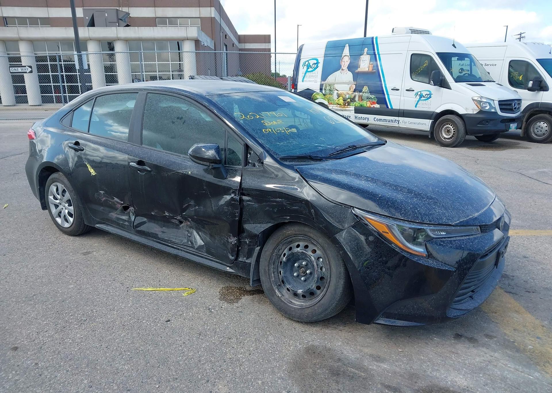 2023 TOYOTA COROLLA LE