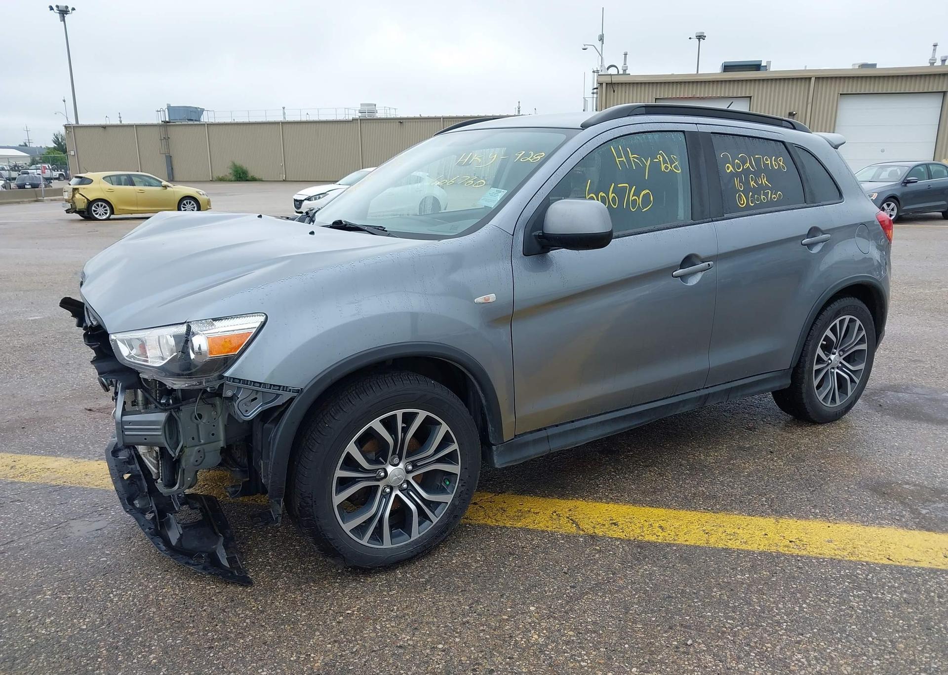 2016 MITSUBISHI RVR SE