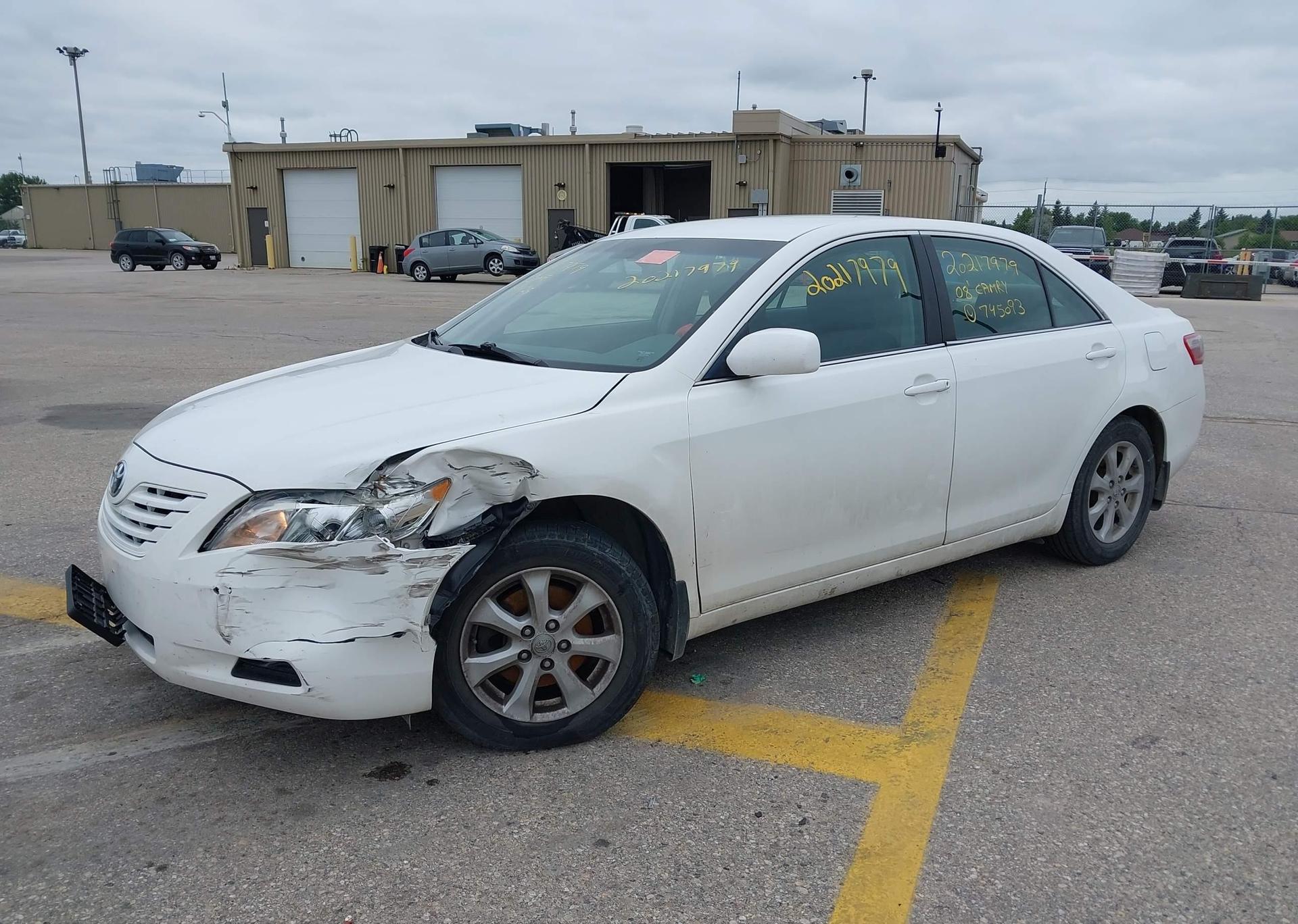 2008 TOYOTA CAMRY LE