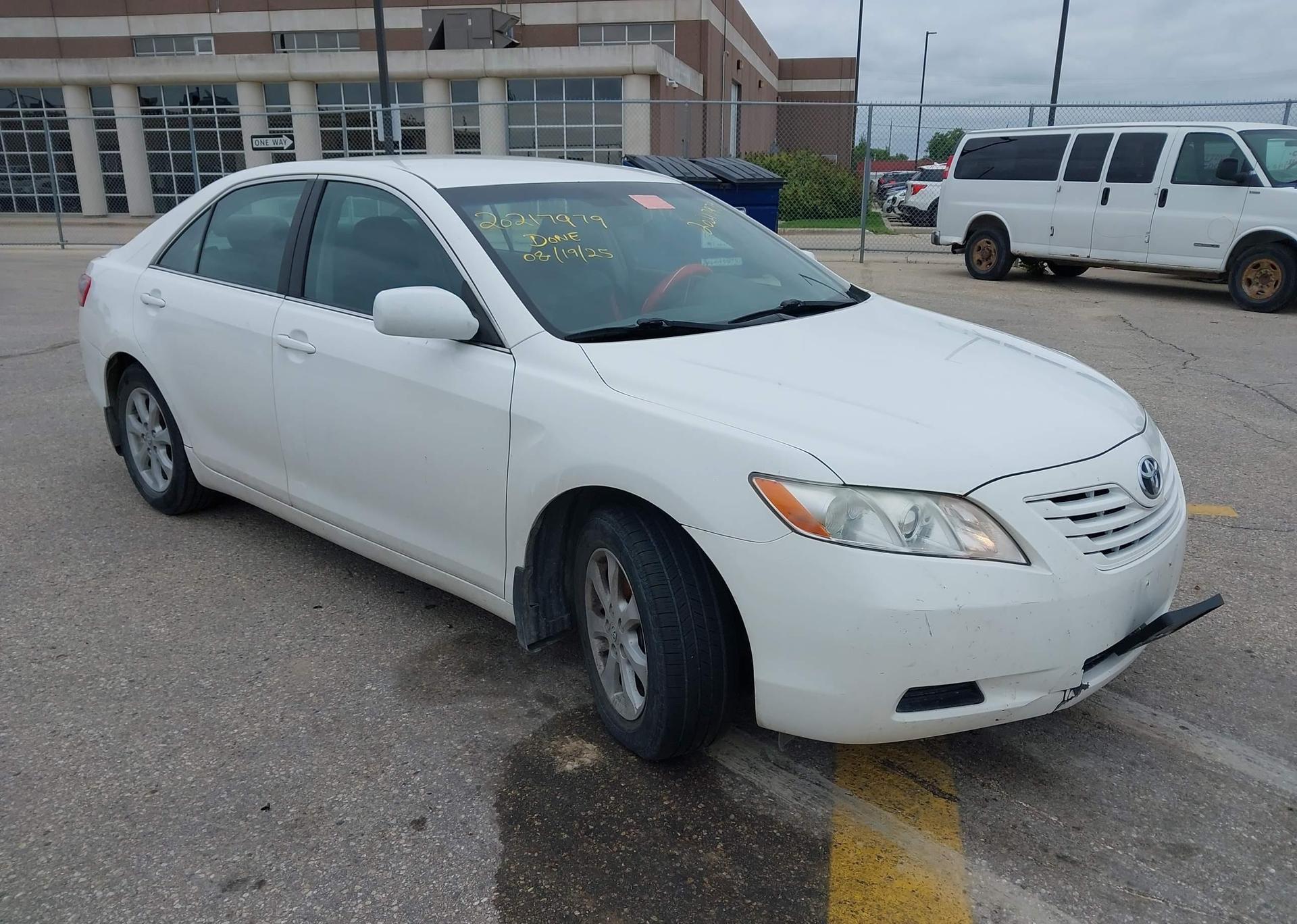 2008 TOYOTA CAMRY LE