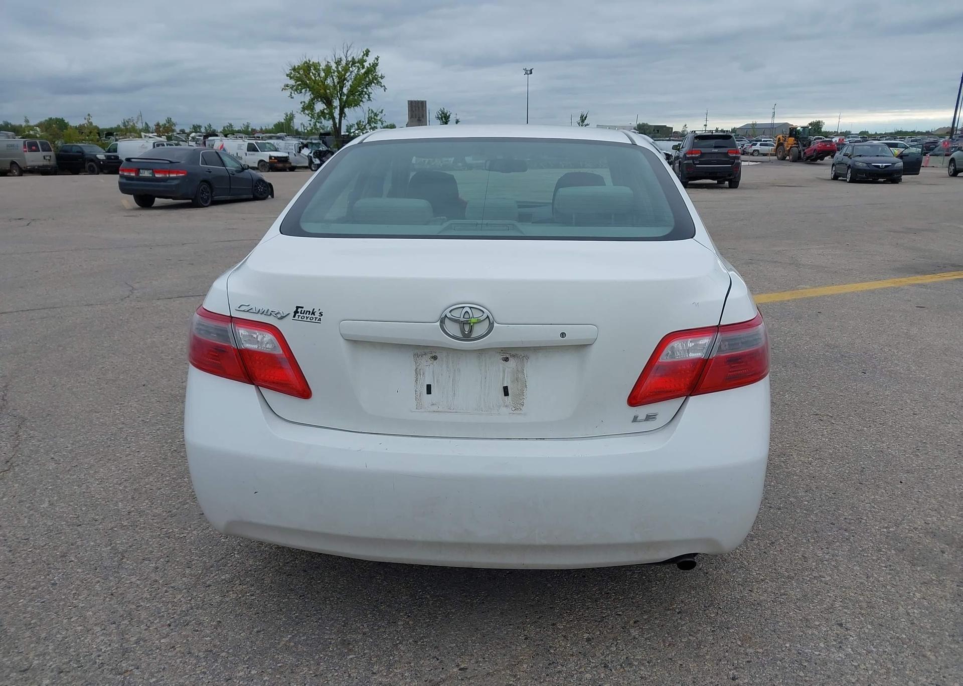 2008 TOYOTA CAMRY LE
