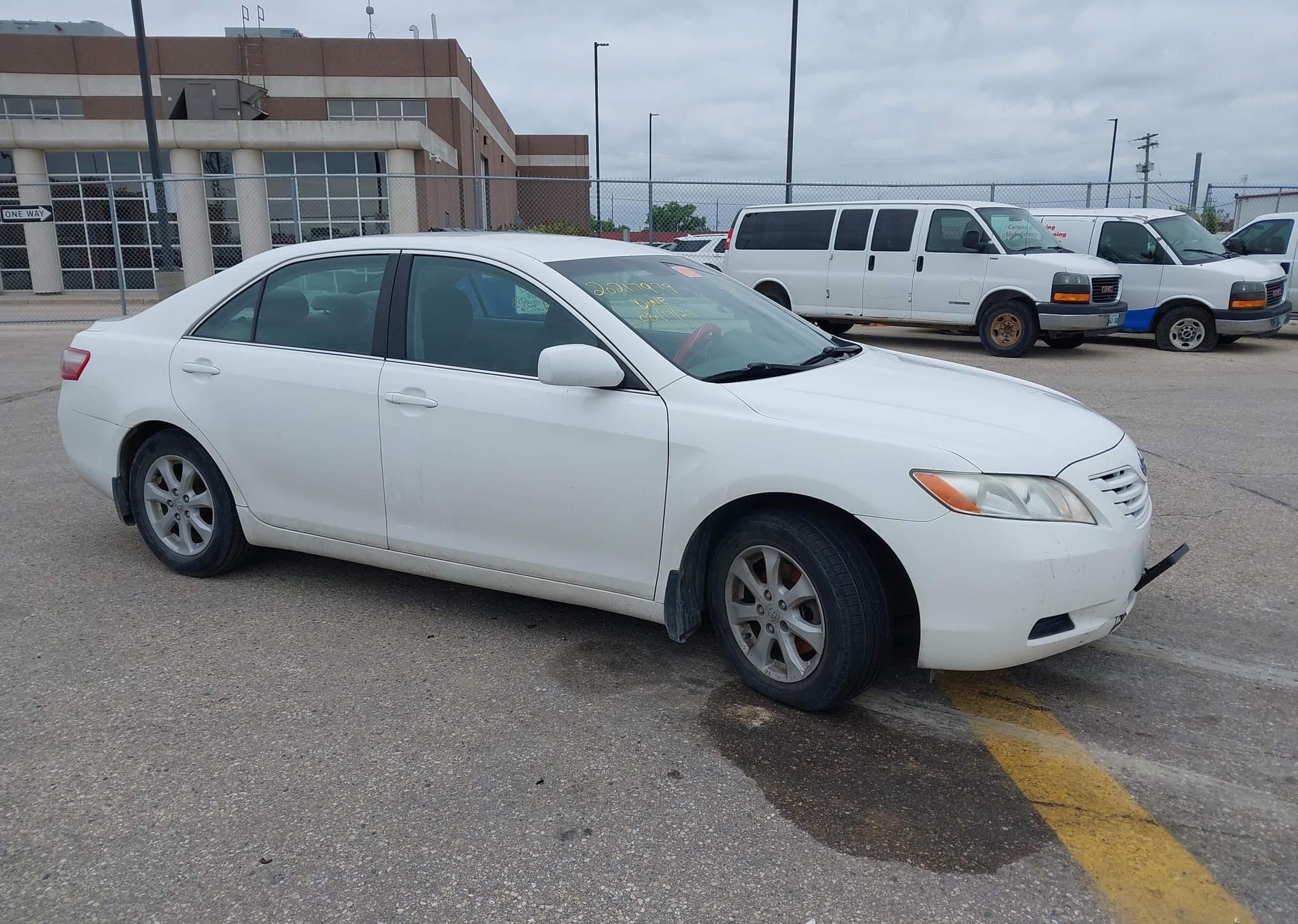 2008 TOYOTA CAMRY LE