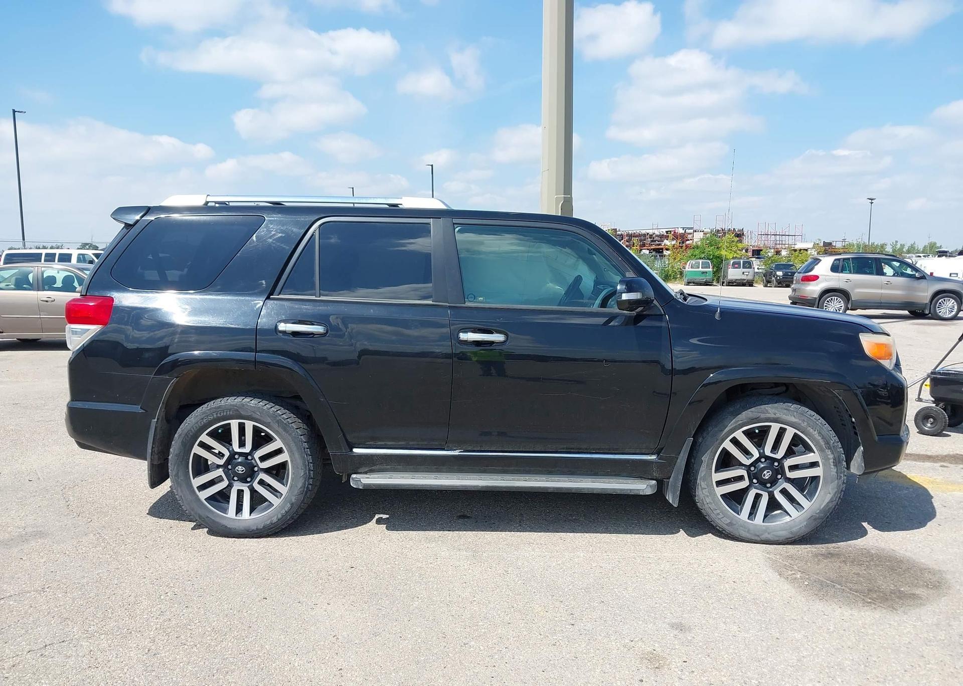 2011 TOYOTA 4RUNNER LIMITED V6