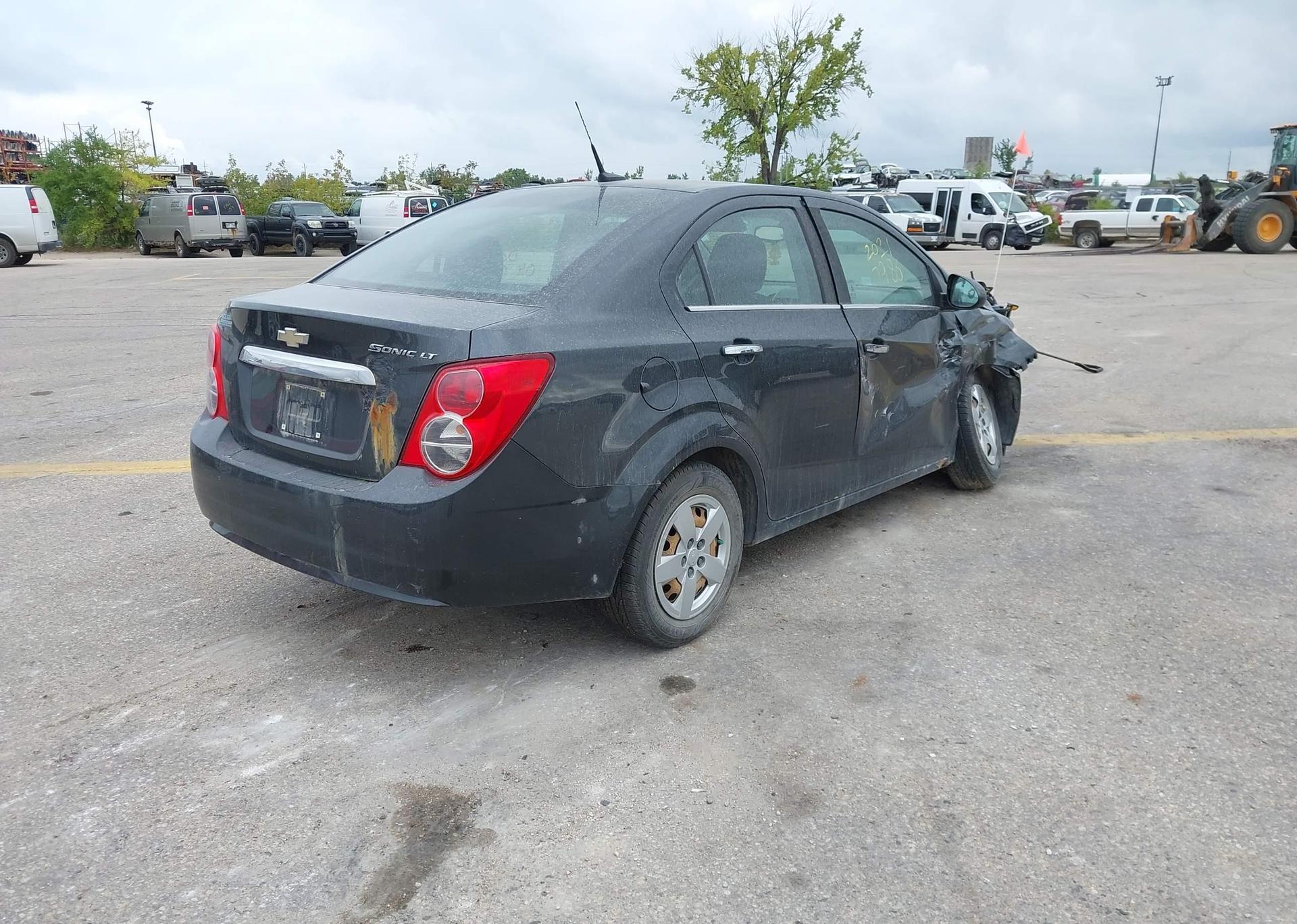 2014 CHEVROLET SONIC LT