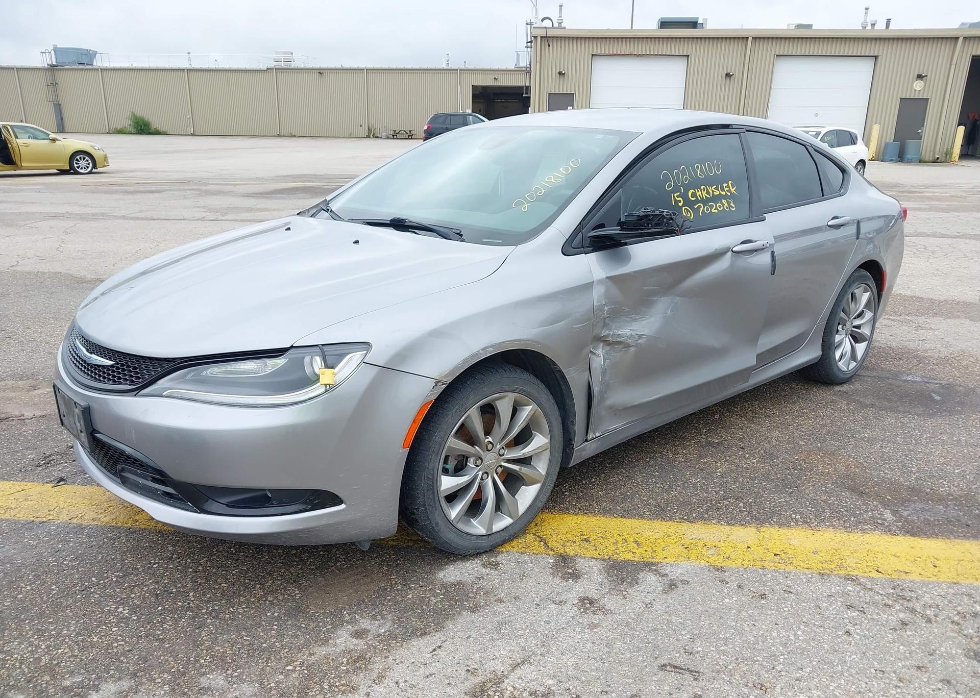 2015 CHRYSLER 200 S