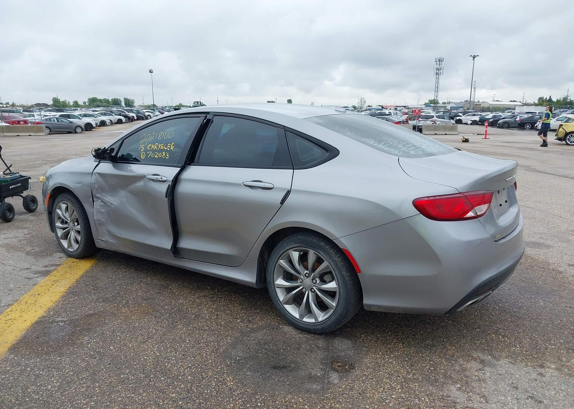 2015 CHRYSLER 200 S