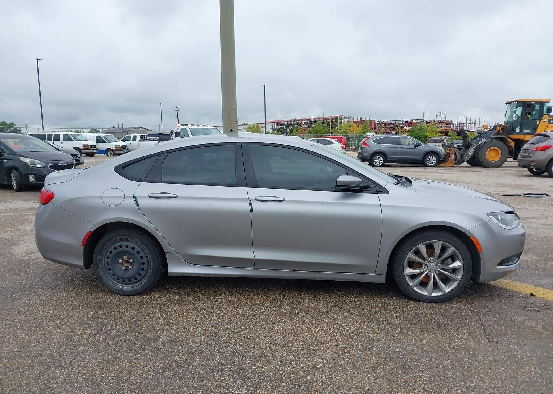 2015 CHRYSLER 200 S