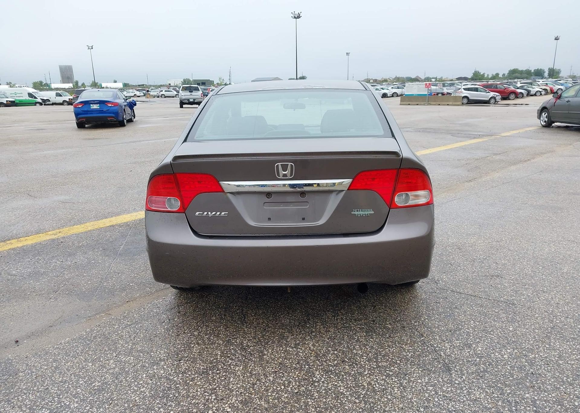 2010 HONDA CIVIC LX SPORT