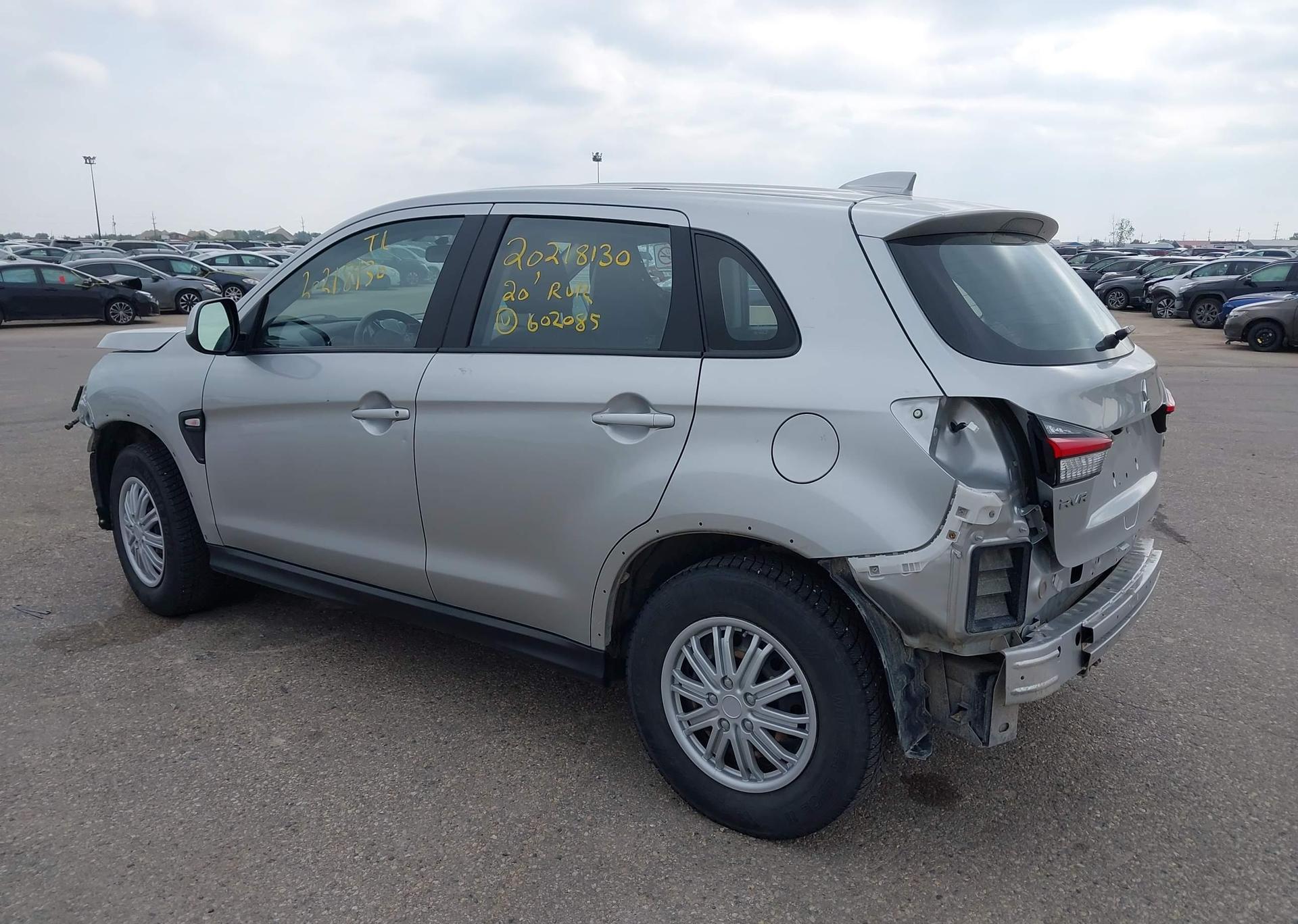 2020 MITSUBISHI RVR ES