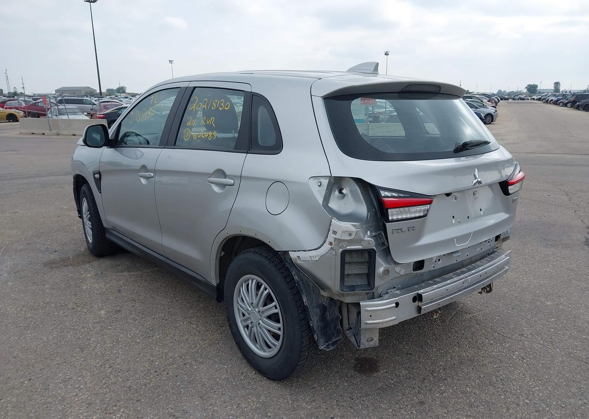 2020 MITSUBISHI RVR ES