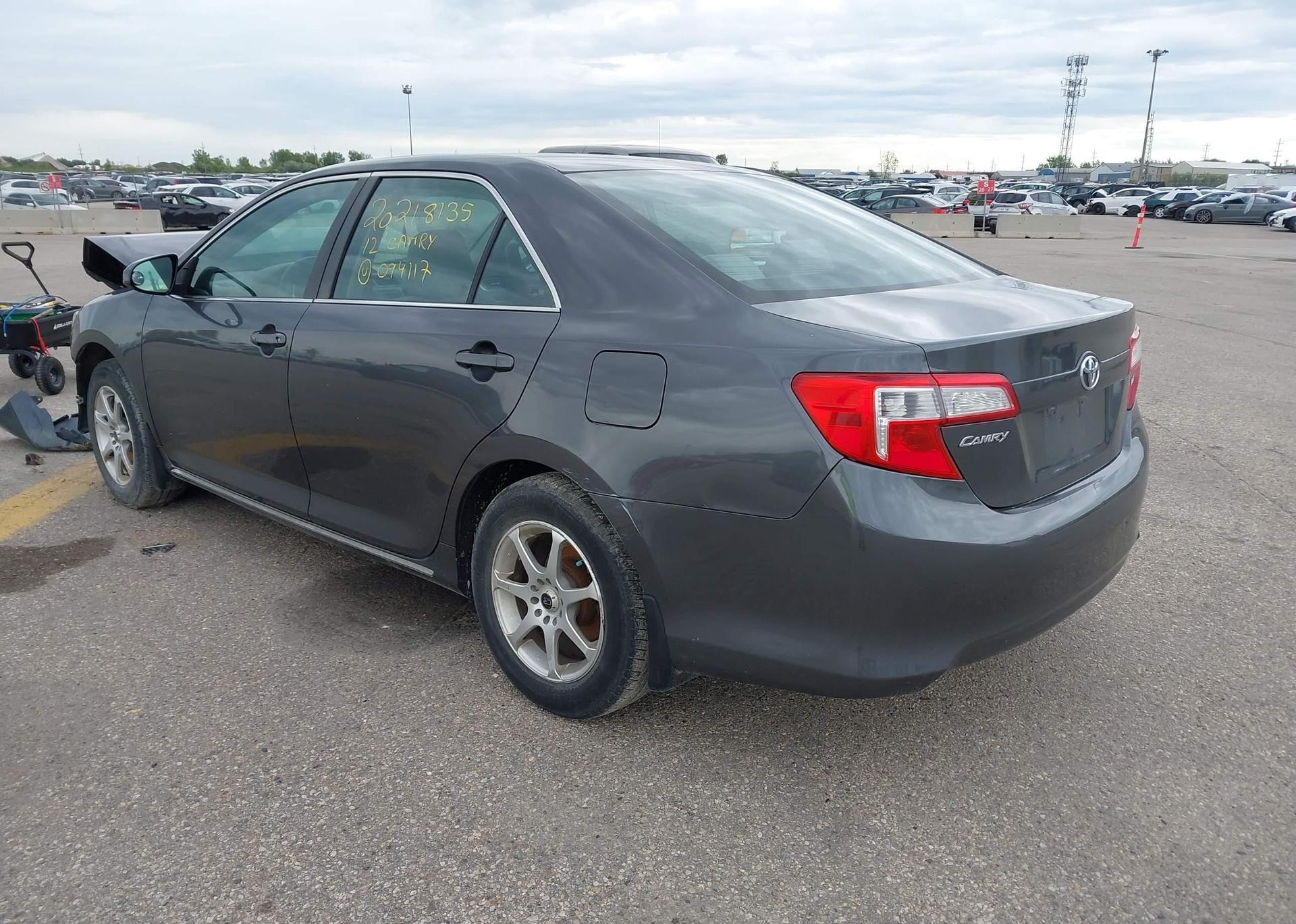 2012 TOYOTA CAMRY LE