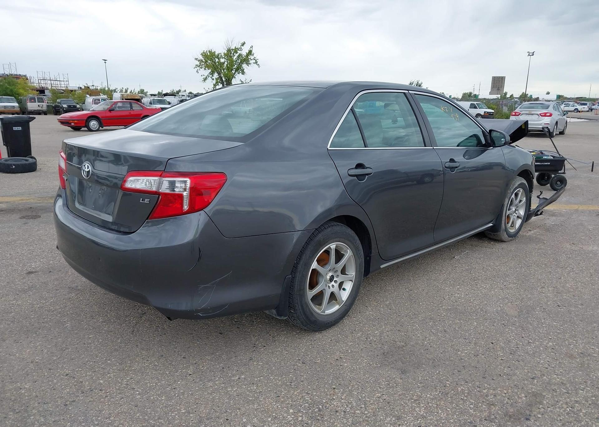 2012 TOYOTA CAMRY LE