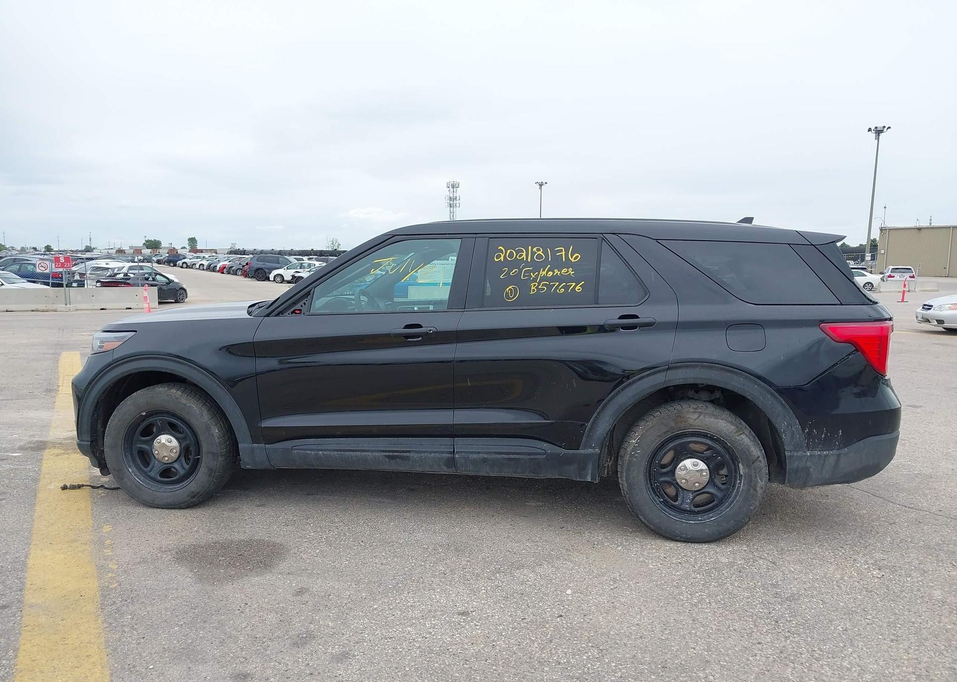 2020 FORD EXPLORER LIMITED HYBRID POLICE
