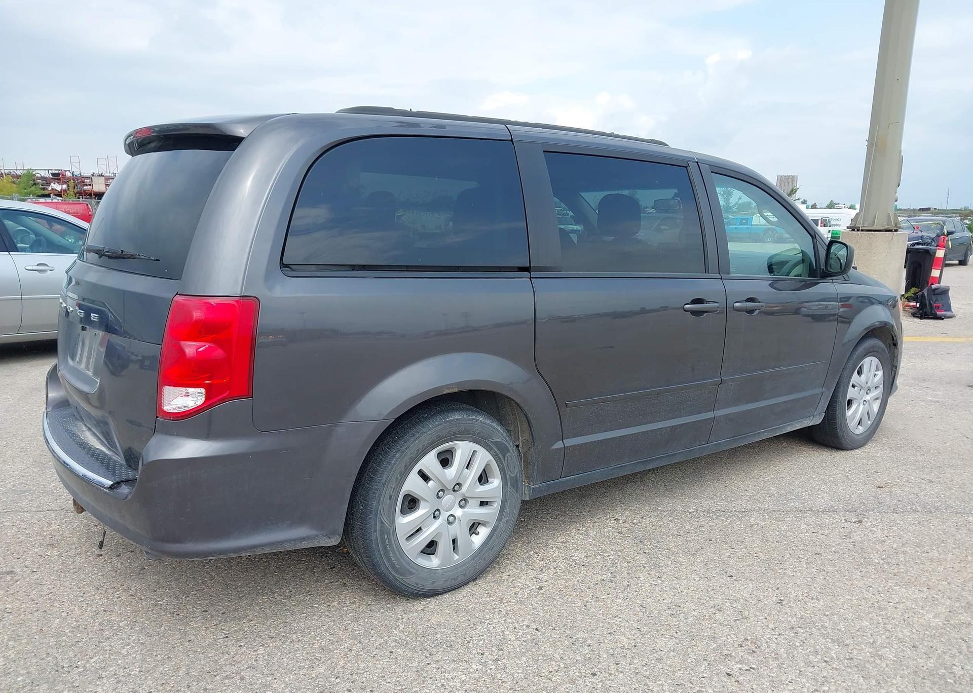 2015 DODGE GRAND CARAVAN SXT