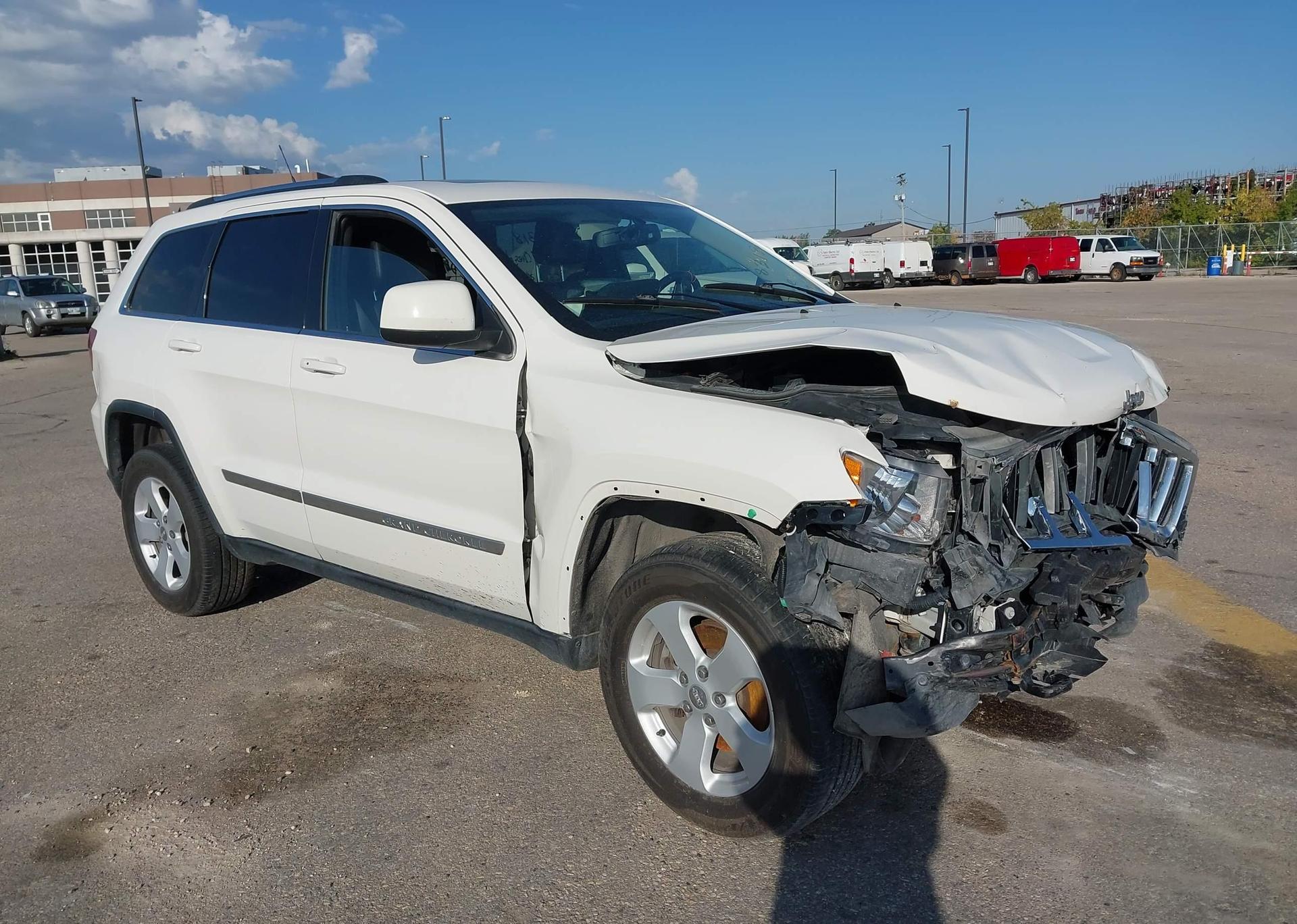2011 JEEP GRAND CHEROKEE LAREDO